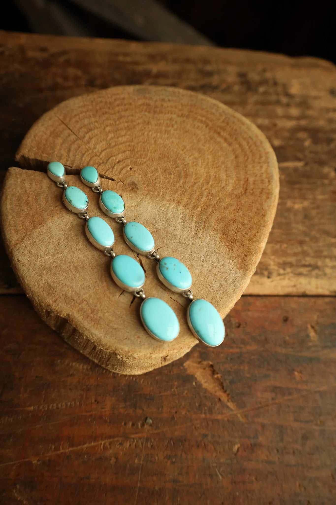 Turquoise Teardrops With 4 Graduated Oval Drops Earring - Image 2