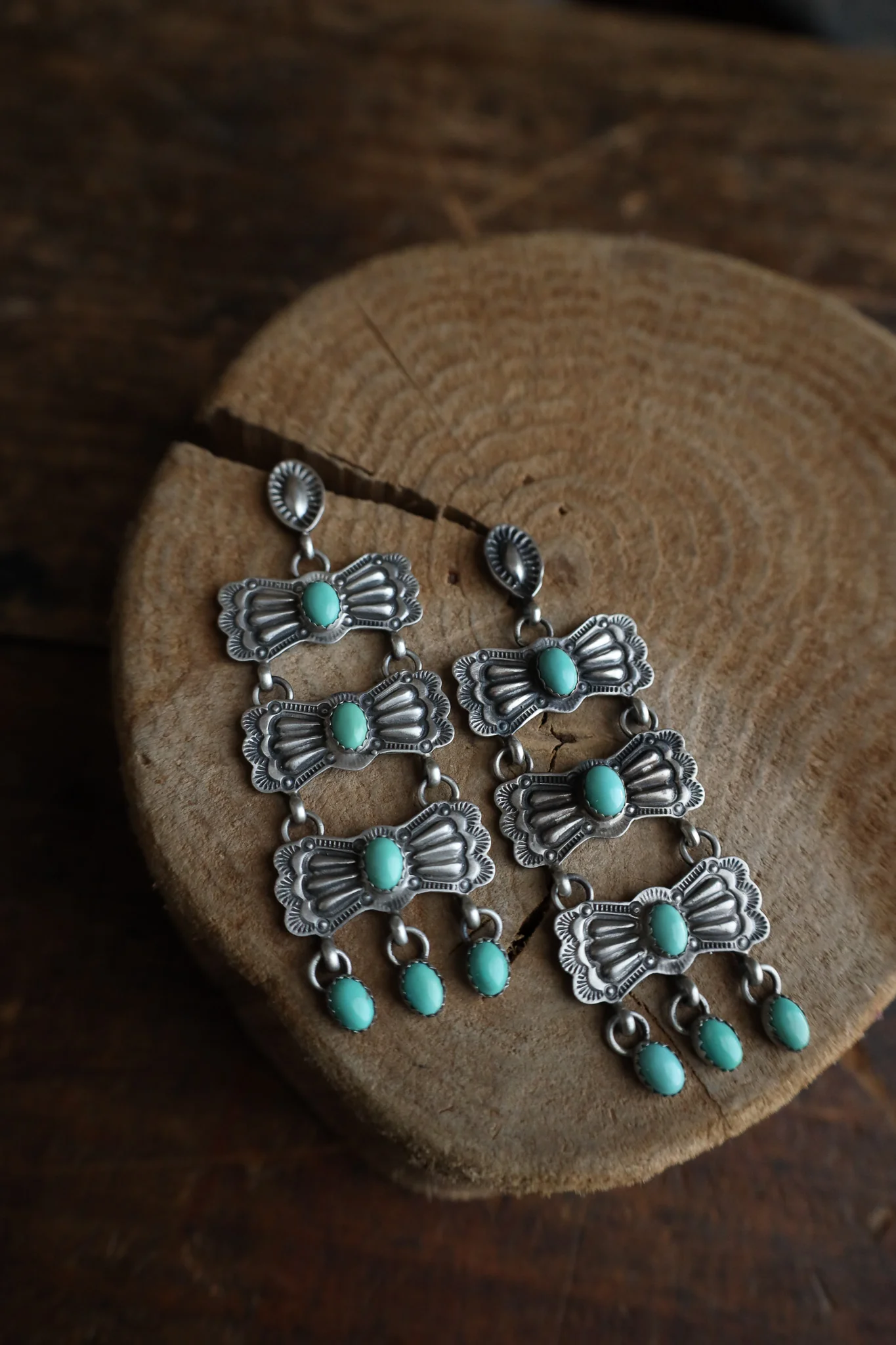 Turquoise On 3 Bowties Post Earring - Image 2