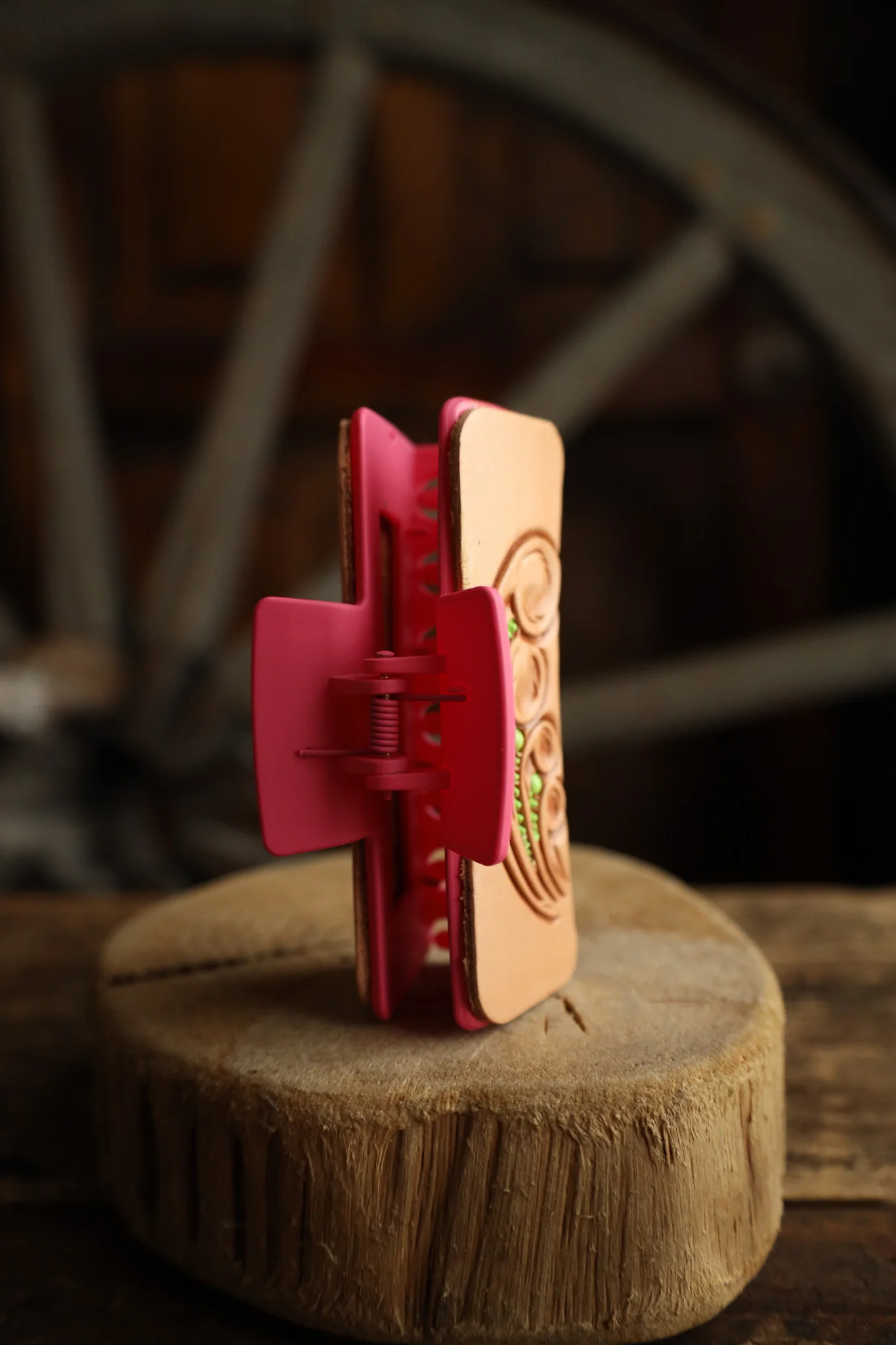 JRW Leather Scroll & Green Dot Claw Clip - Image 3