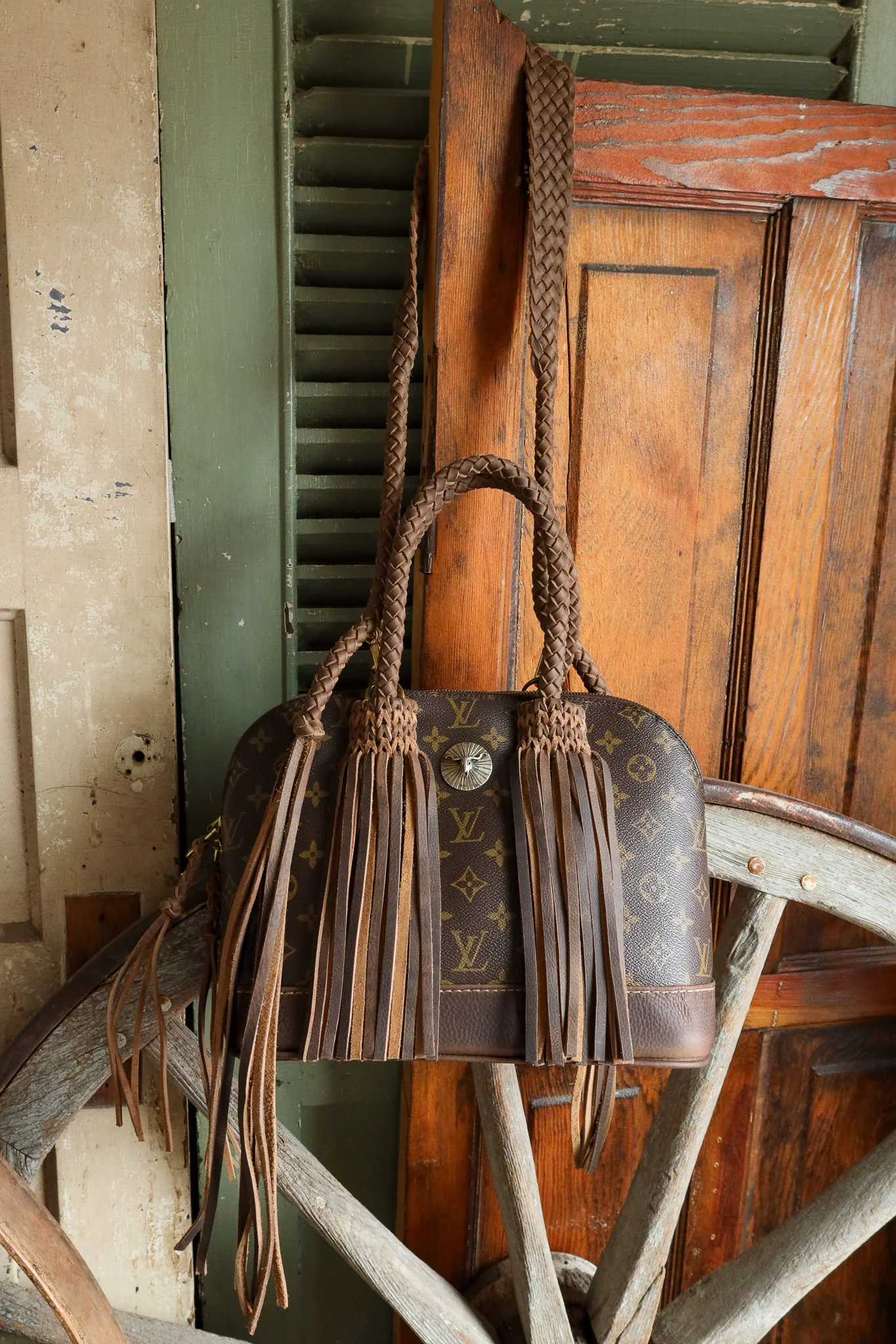 Leather and Vodka x Richard Schmidt Concho Alma Handbag - Image 3