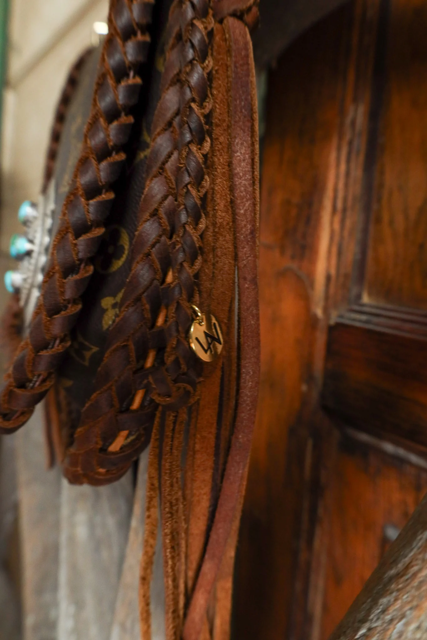 Leather and Vodka Musette Salsa Chocolate Handbag - Image 5