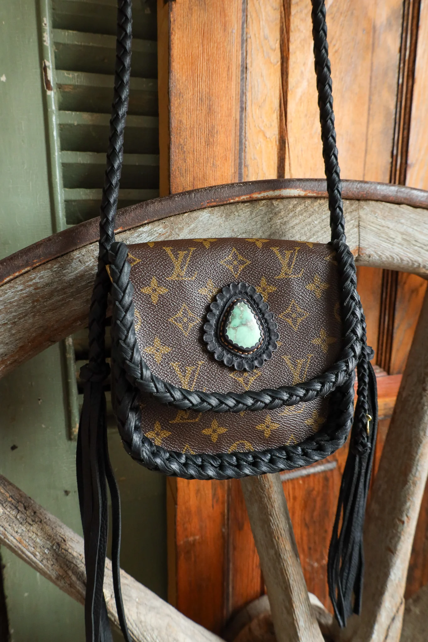 Leather and Vodka Saint Cloud PM 40 Carat Variscite Handbag