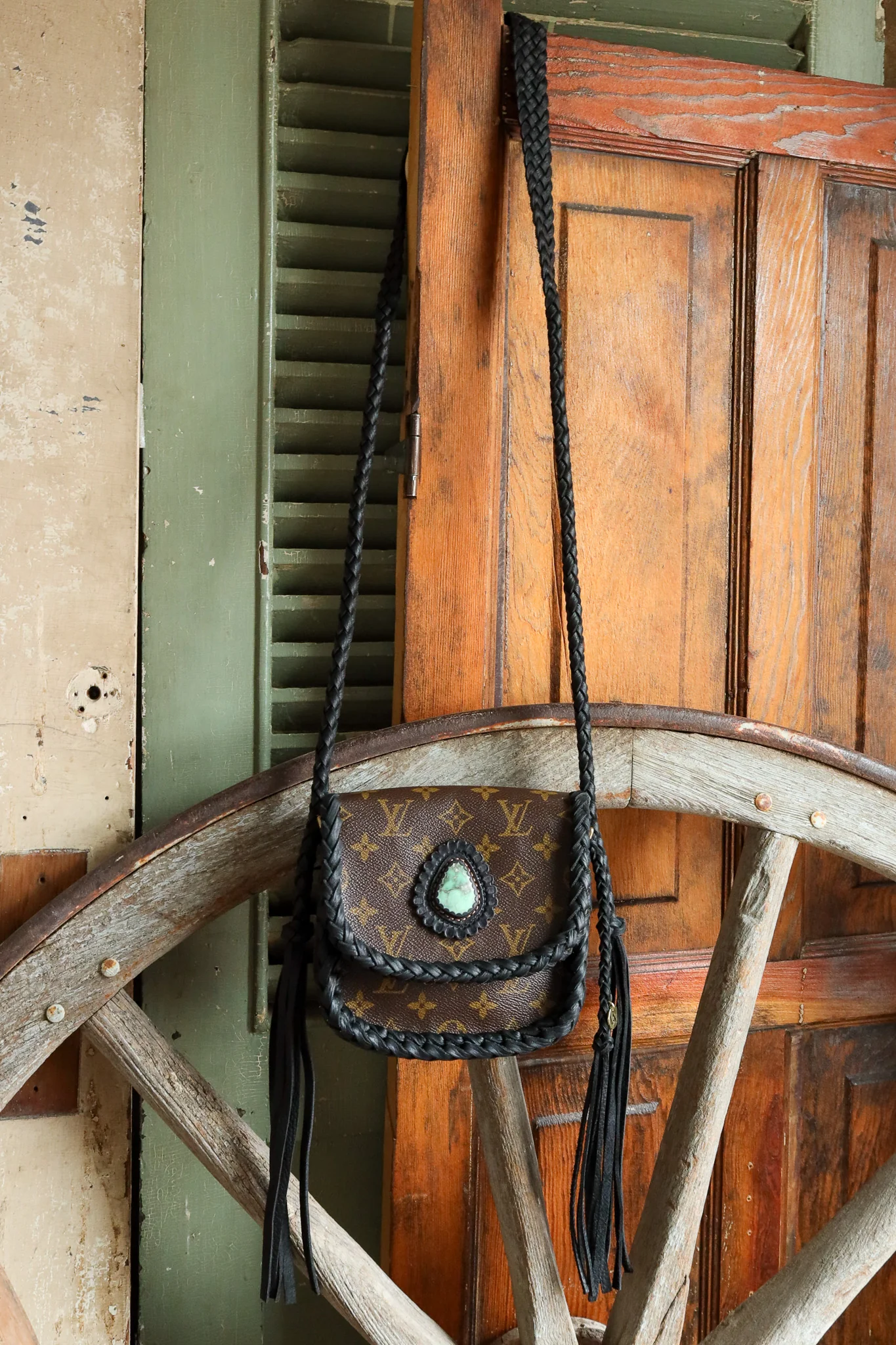 Leather and Vodka Saint Cloud PM 40 Carat Variscite Handbag - Image 2