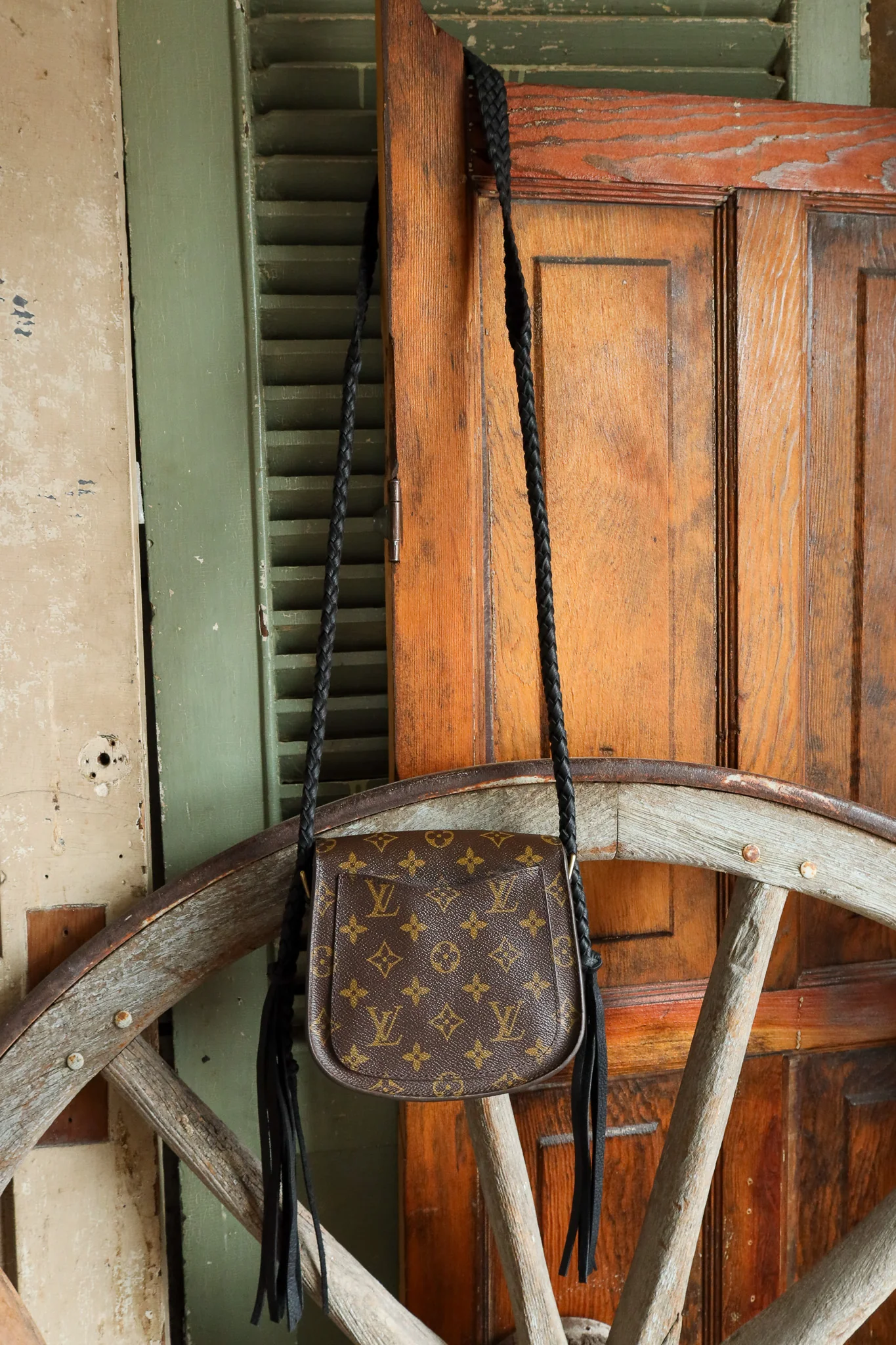 Leather and Vodka Saint Cloud PM 40 Carat Variscite Handbag - Image 8