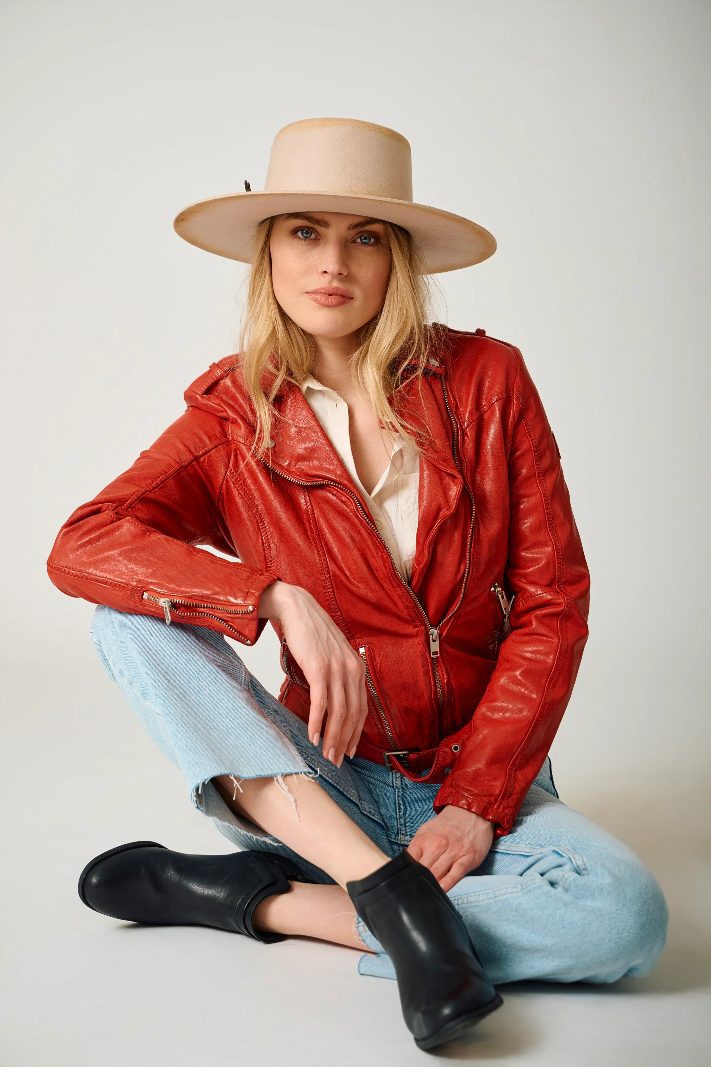 Mauritius Wild 2 Jacket- Lipstick Red