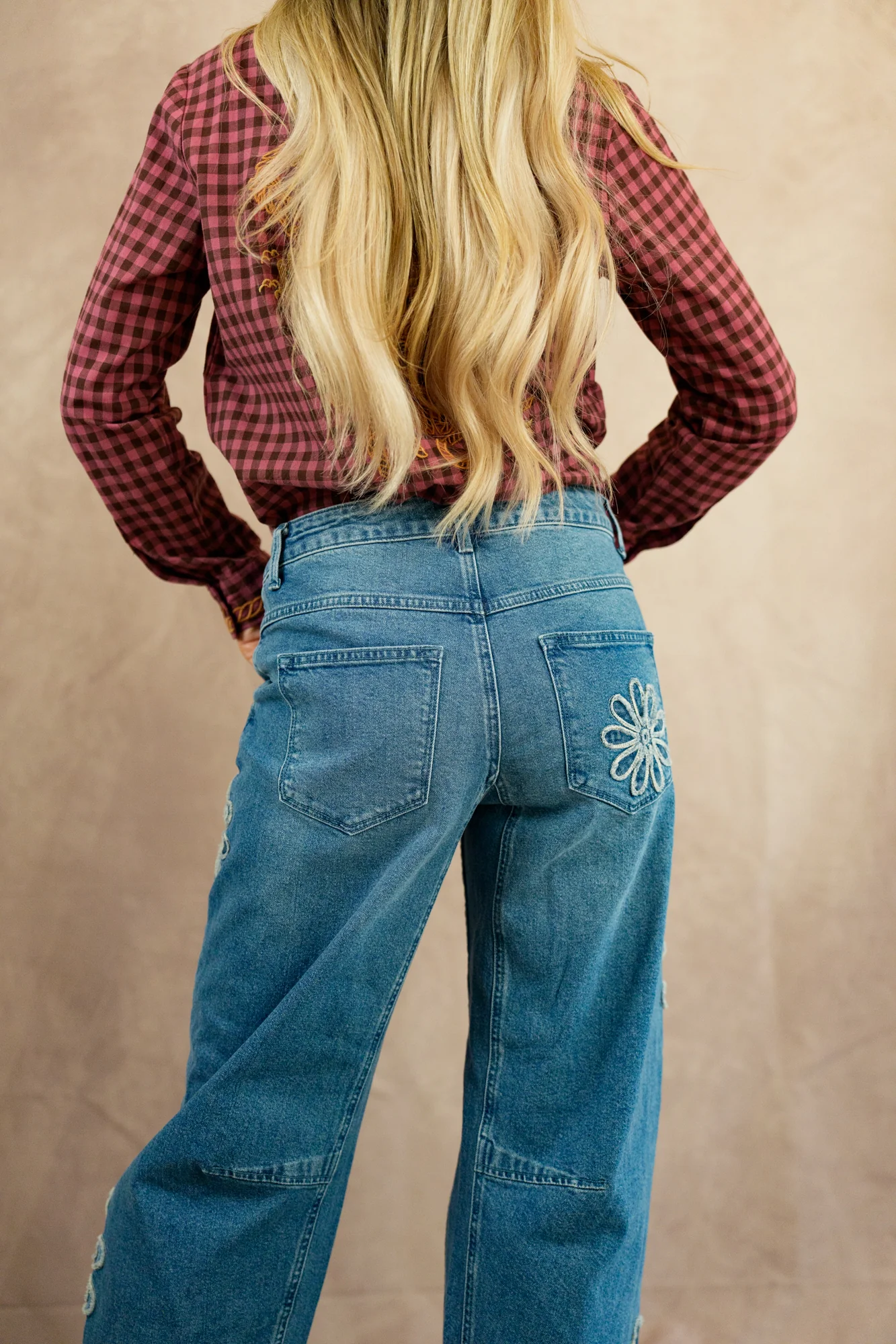 Driftwood Barbie Barrel x Daisy Jean - Image 5