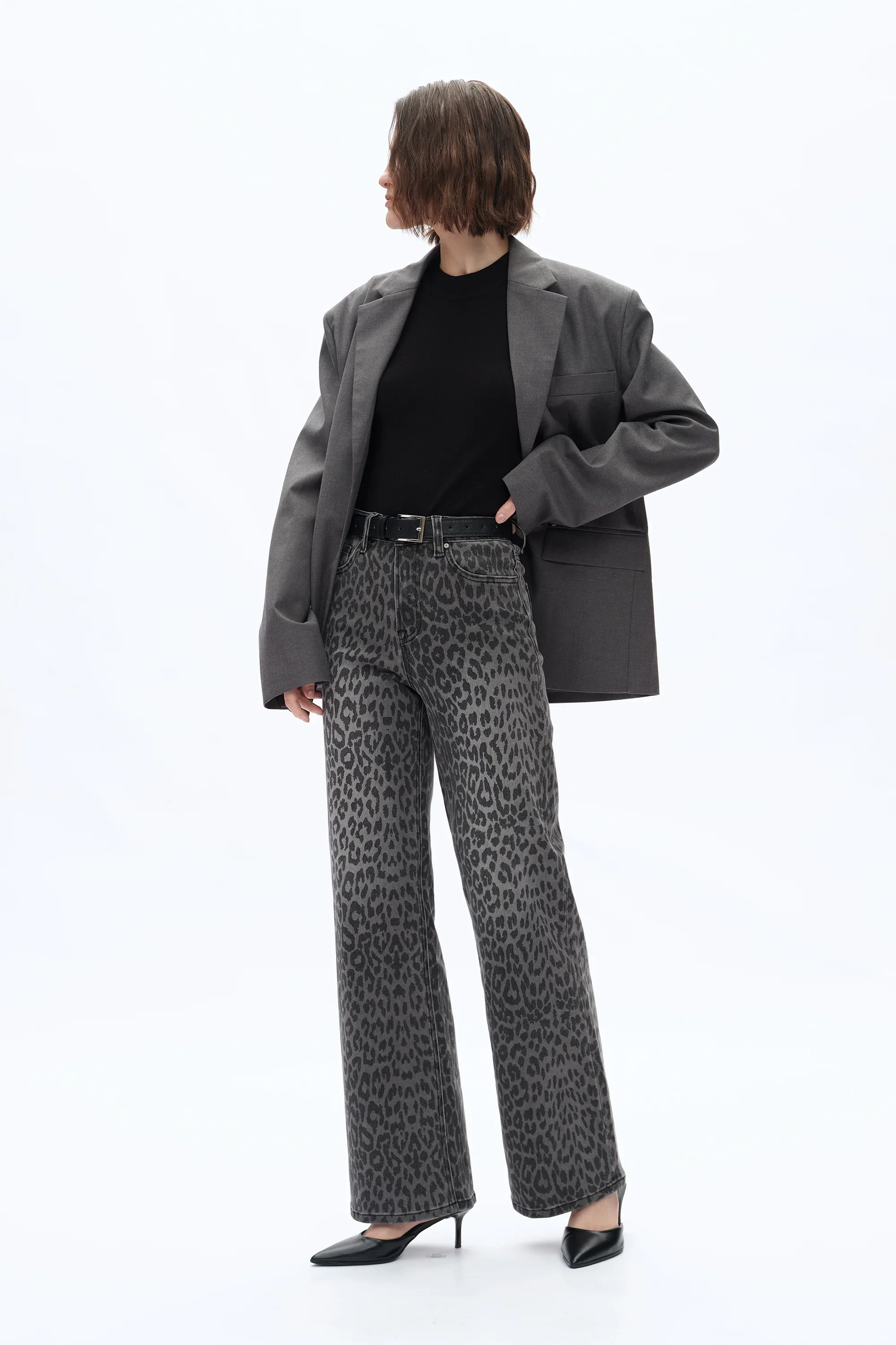 Bayeas Leopard Print Wide Leg Jeans - Image 4