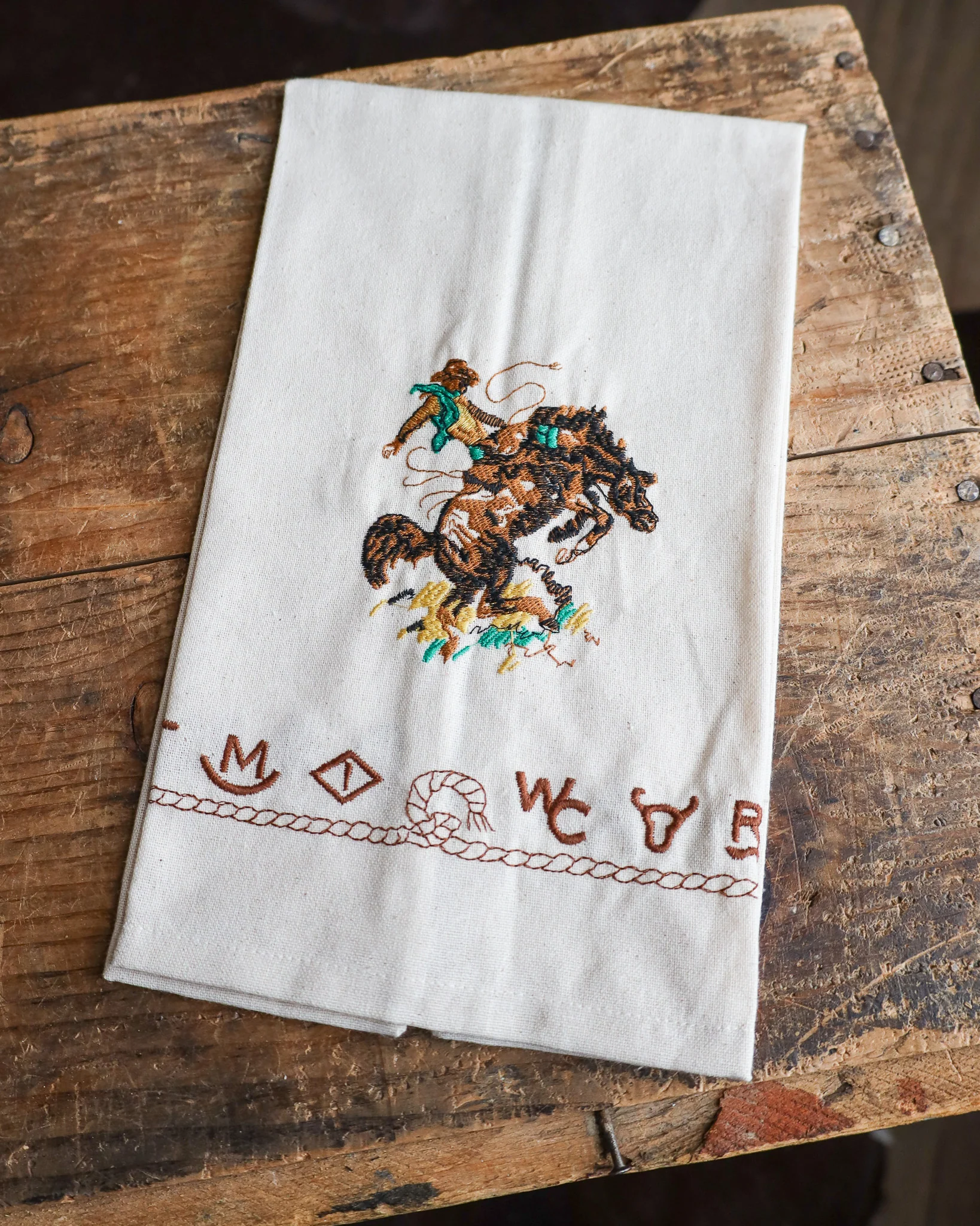 WEST CREATIONS BRONCO 14X24 KITCHEN TOWEL