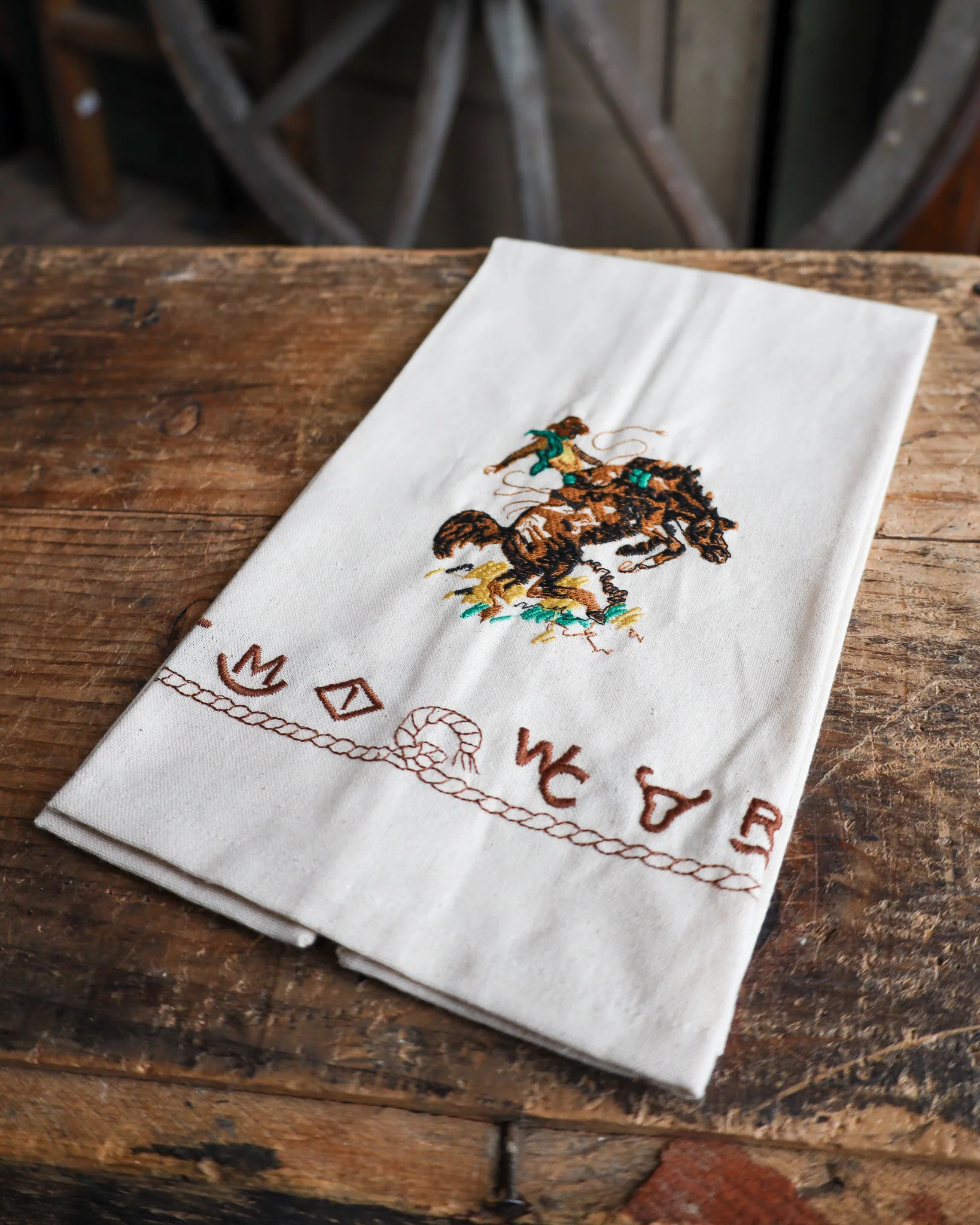 WEST CREATIONS BRONCO 14X24 KITCHEN TOWEL - Image 4