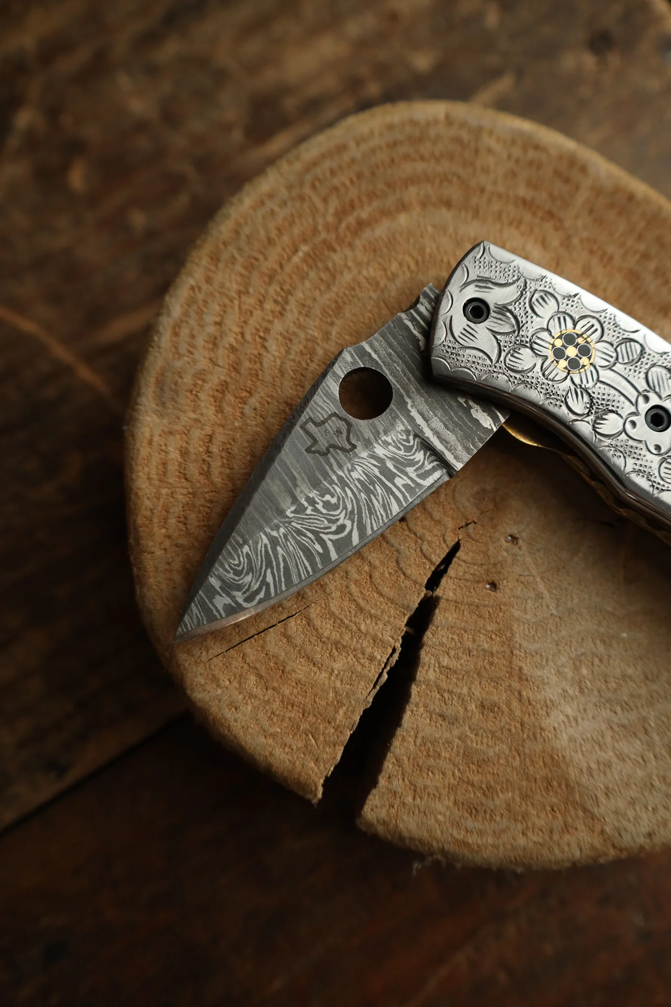Knifes & Wives Executive Folder Engraved Knife - Image 3