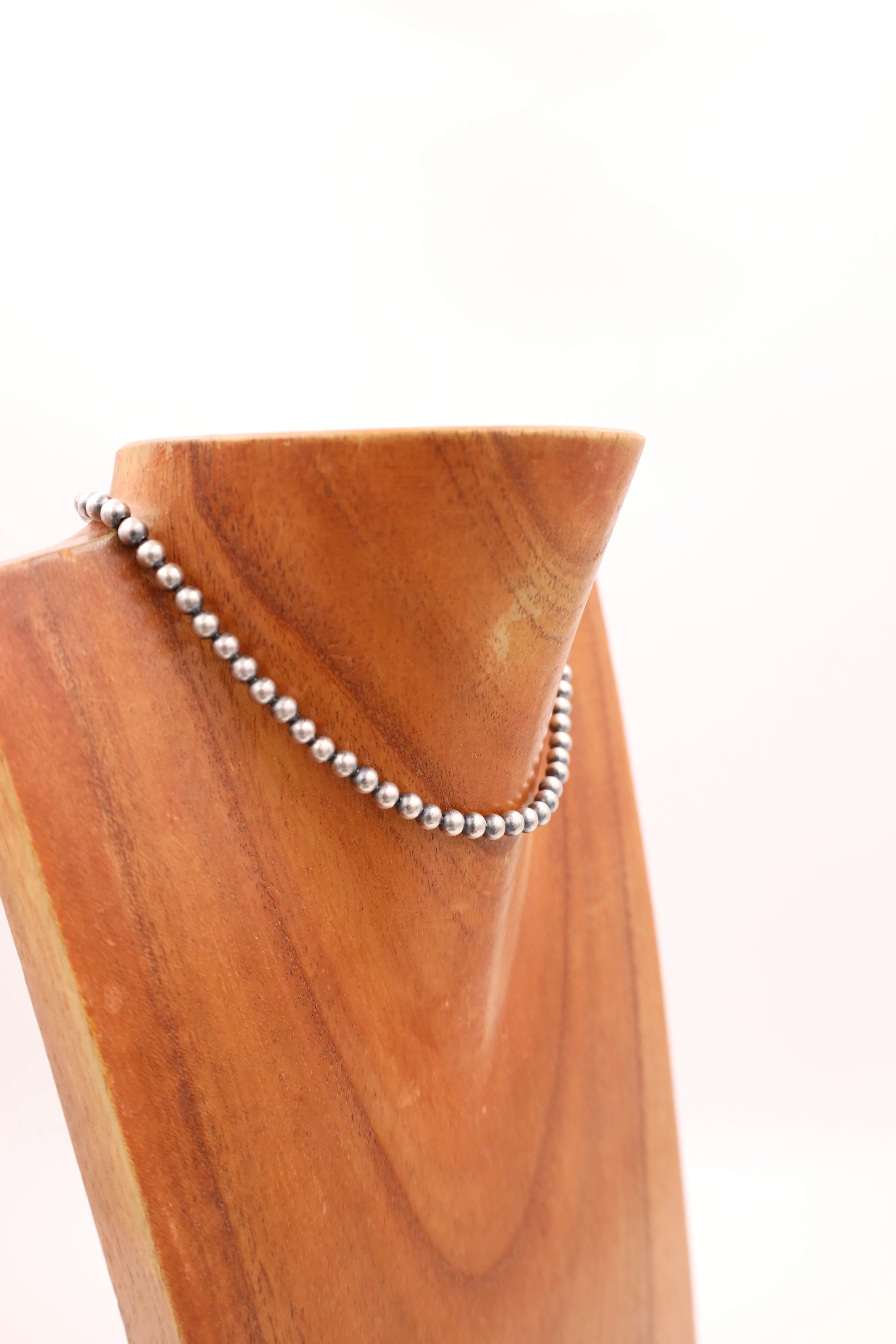 Sterling Silver Navajo Pearl 14" 5MM Necklace - Image 2