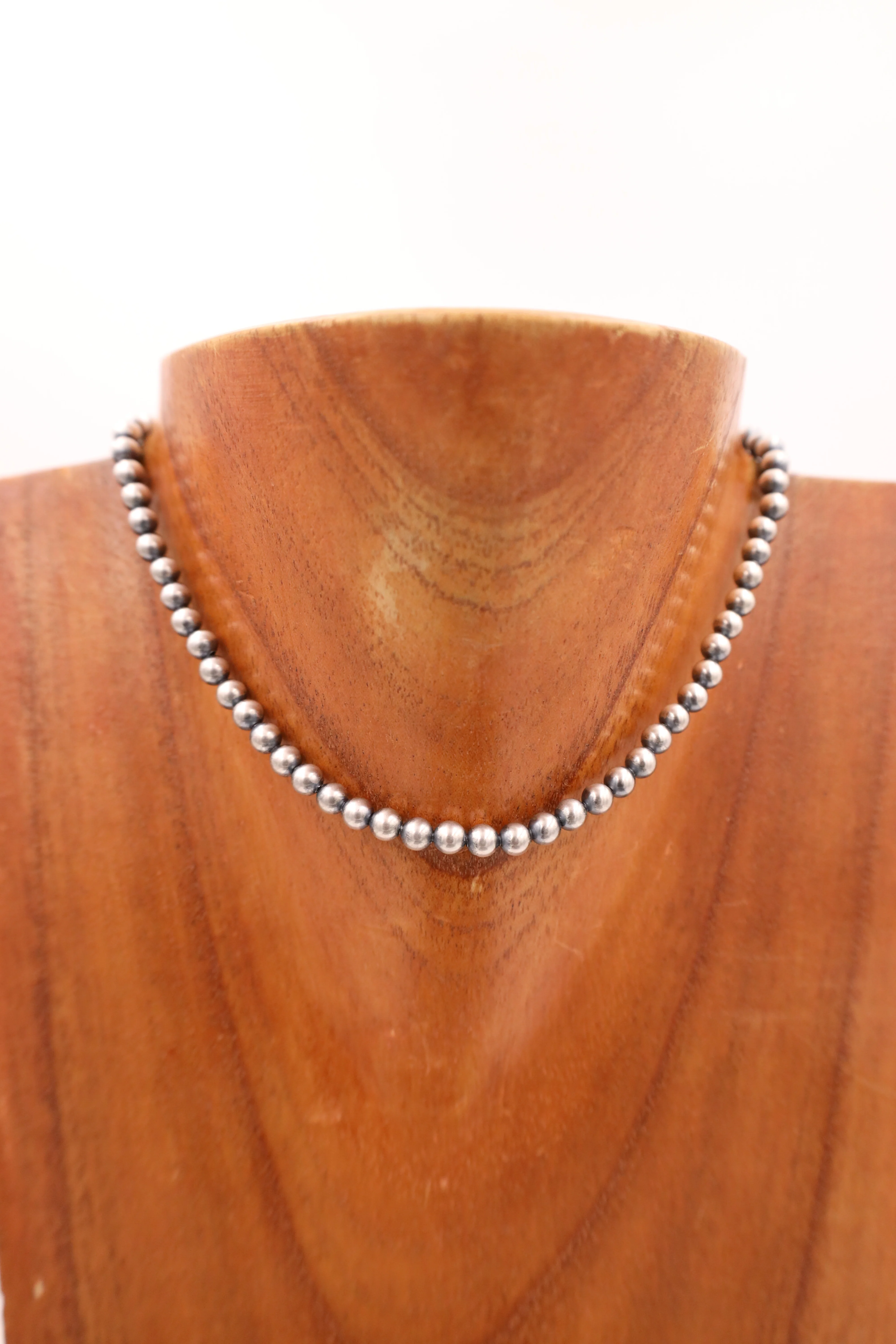 Sterling Silver Navajo Pearl 14" 5MM Necklace - Image 3