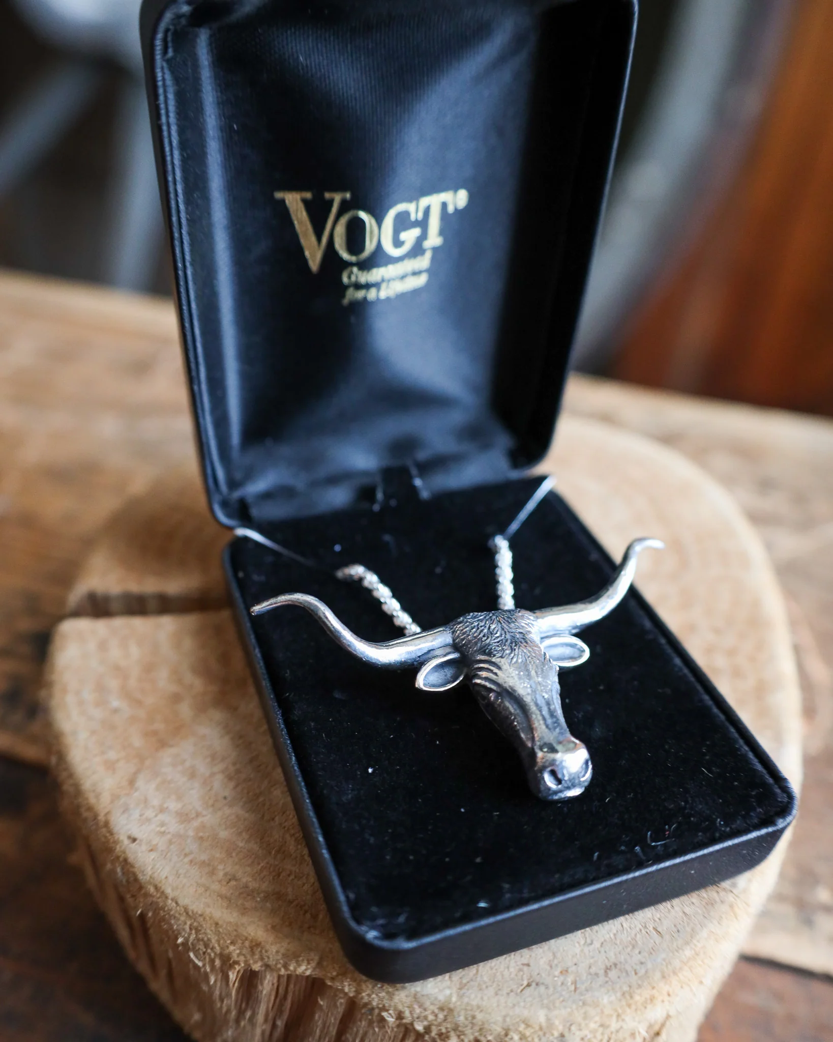 MAVERICK EXCLUSIVE VOGT 20" LONGHORN HEAD NECKLACE - Image 5