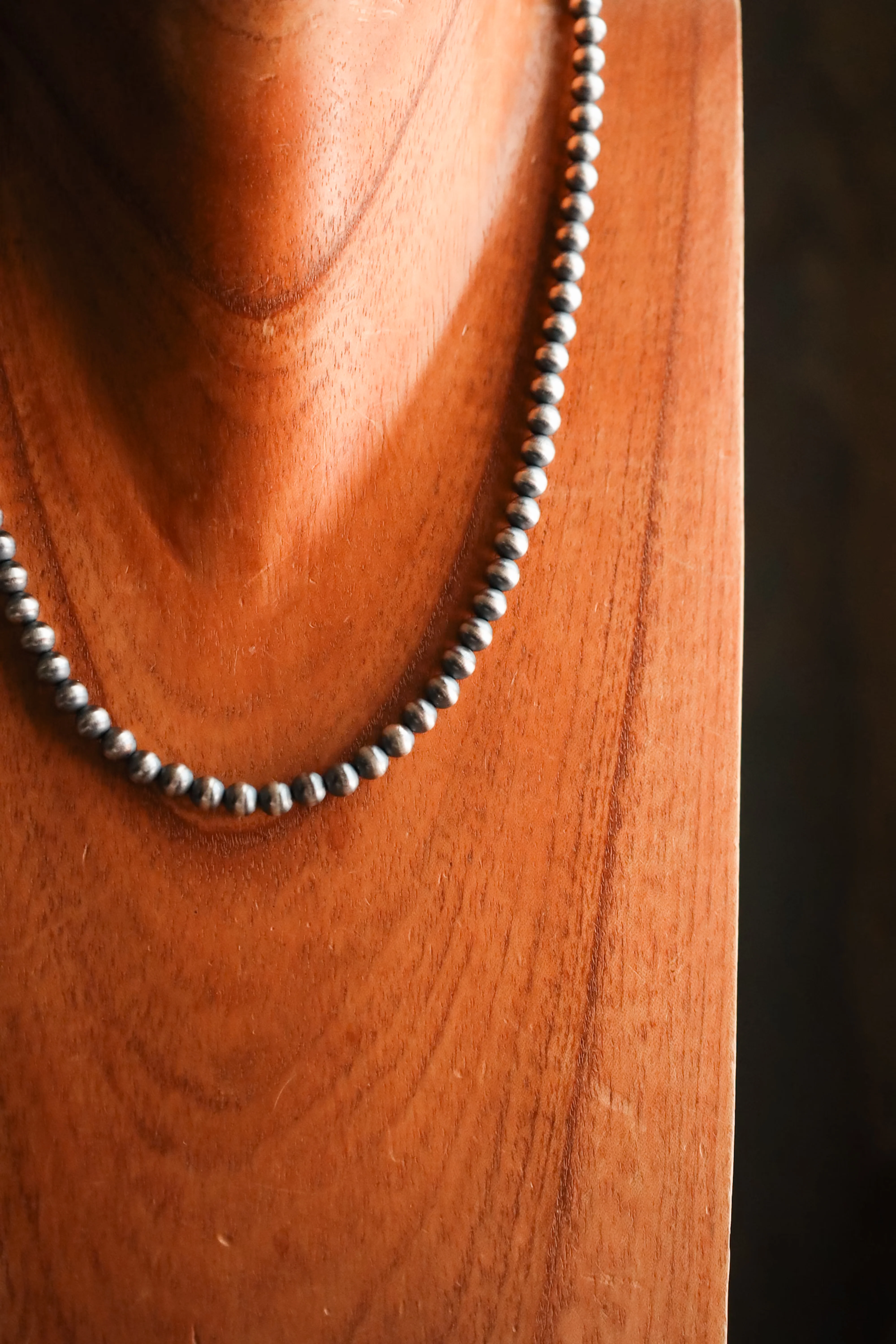Sterling Silver Navajo Pearl 20" 6MM Necklace - Image 5