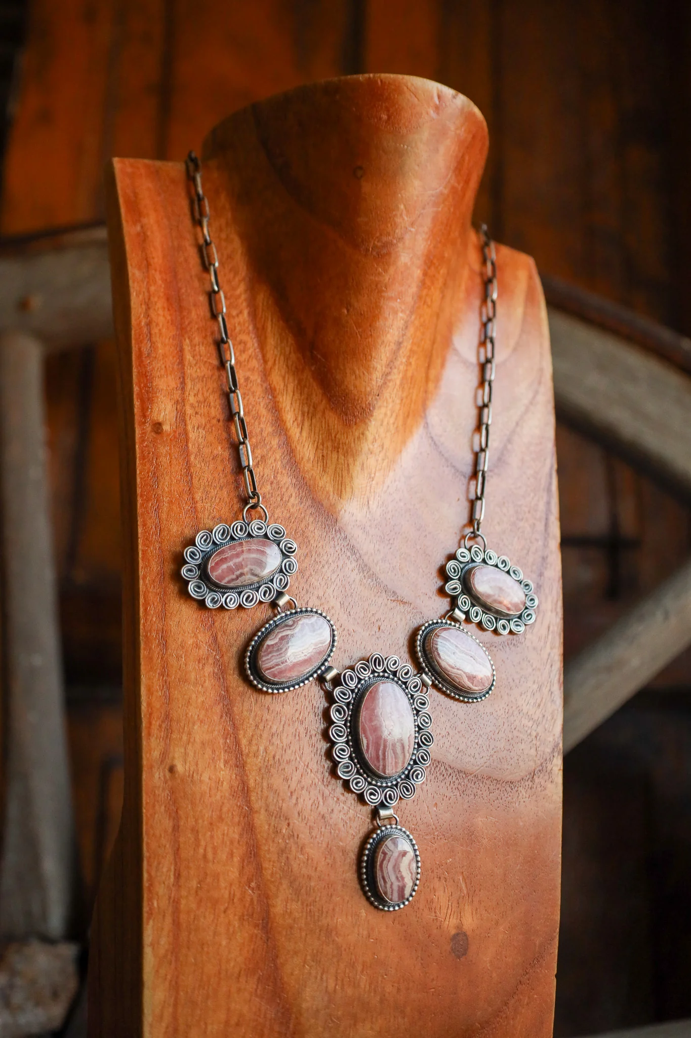 6 Rhodochrosite Ovals Necklace - Image 3
