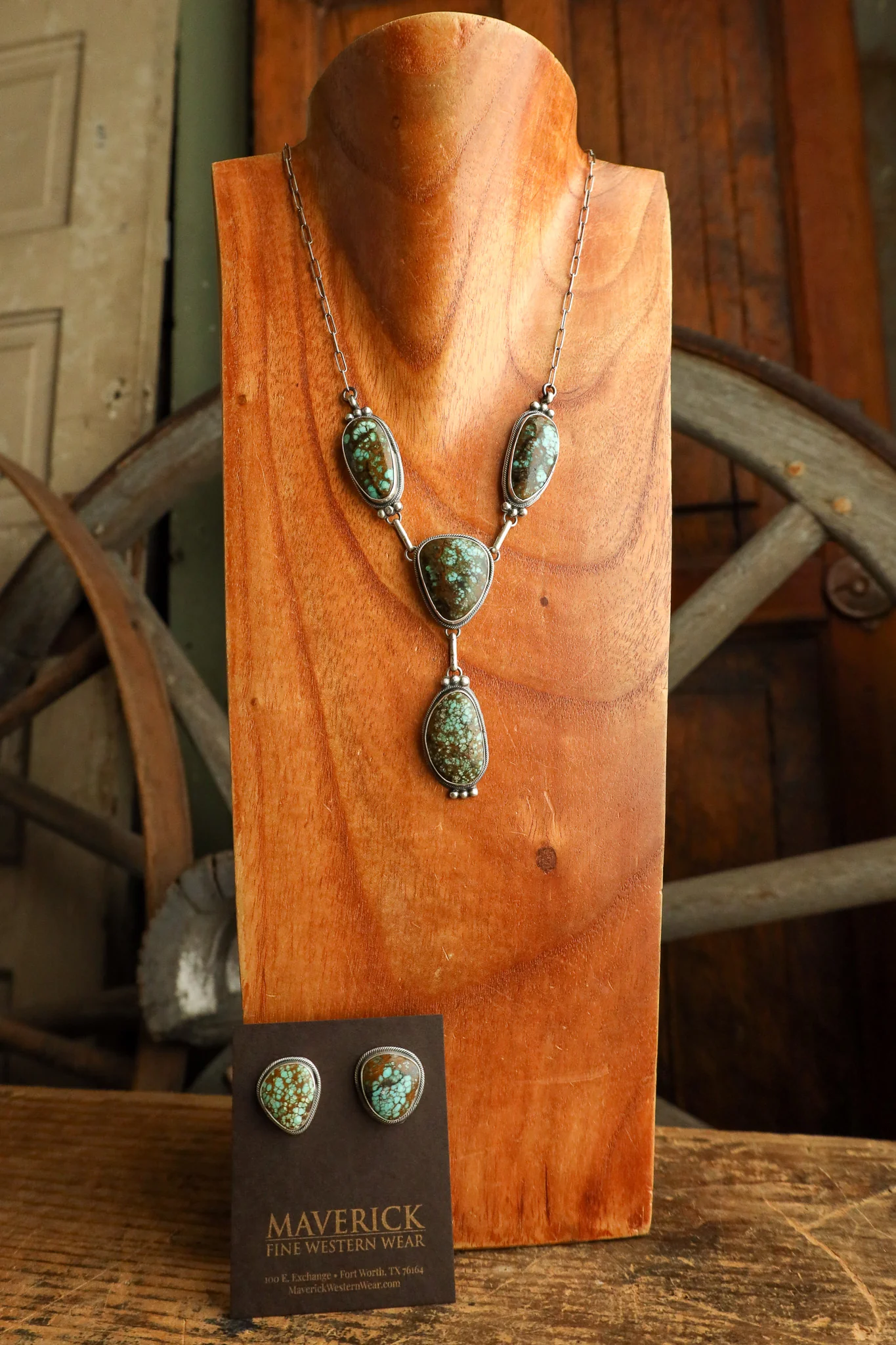 Brown Turquoise Lariat and Stud Earring and Necklace Set - Image 7