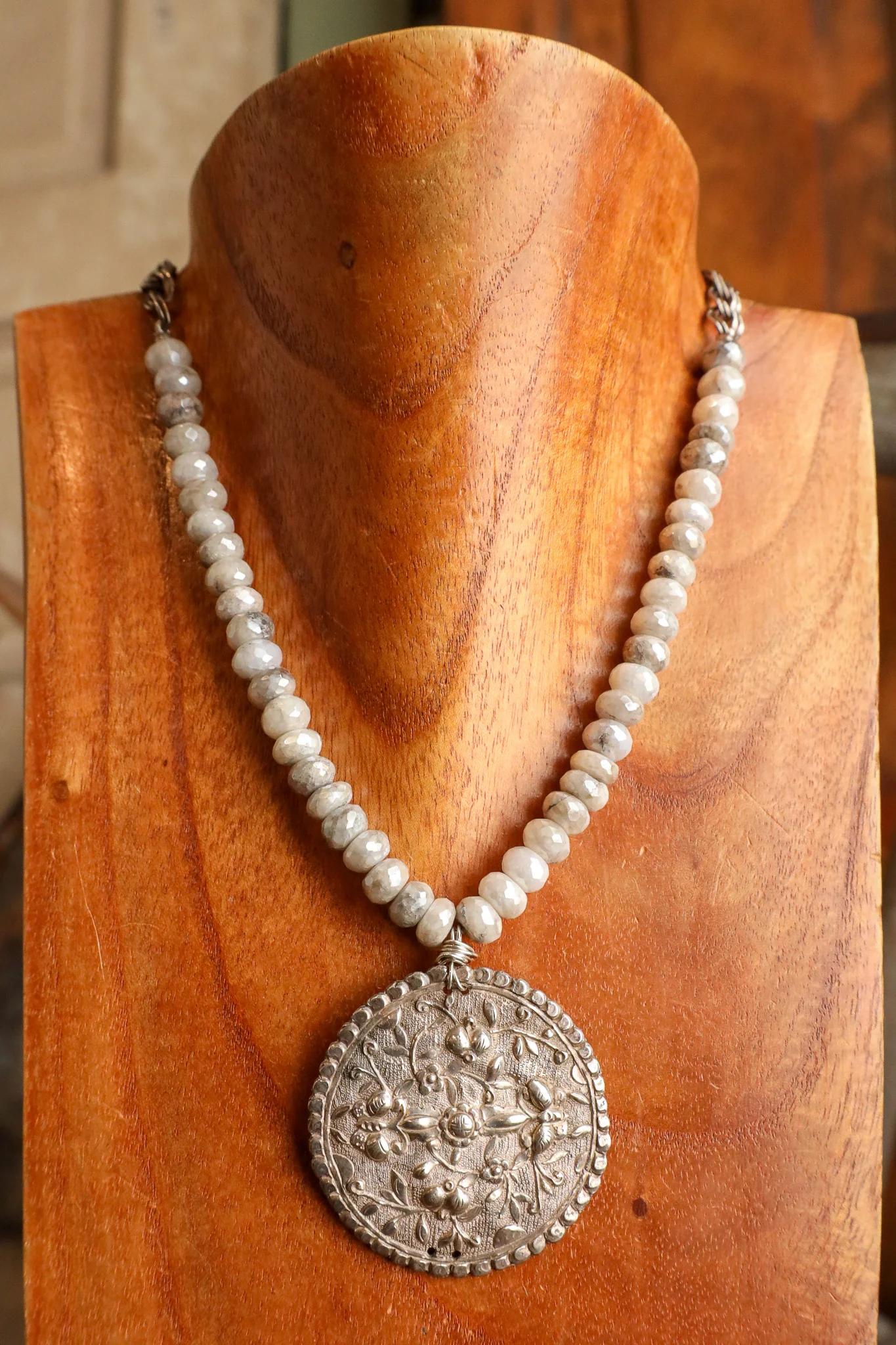 Andrea Barnett Medallion Floral On Labradorite Chain Necklace