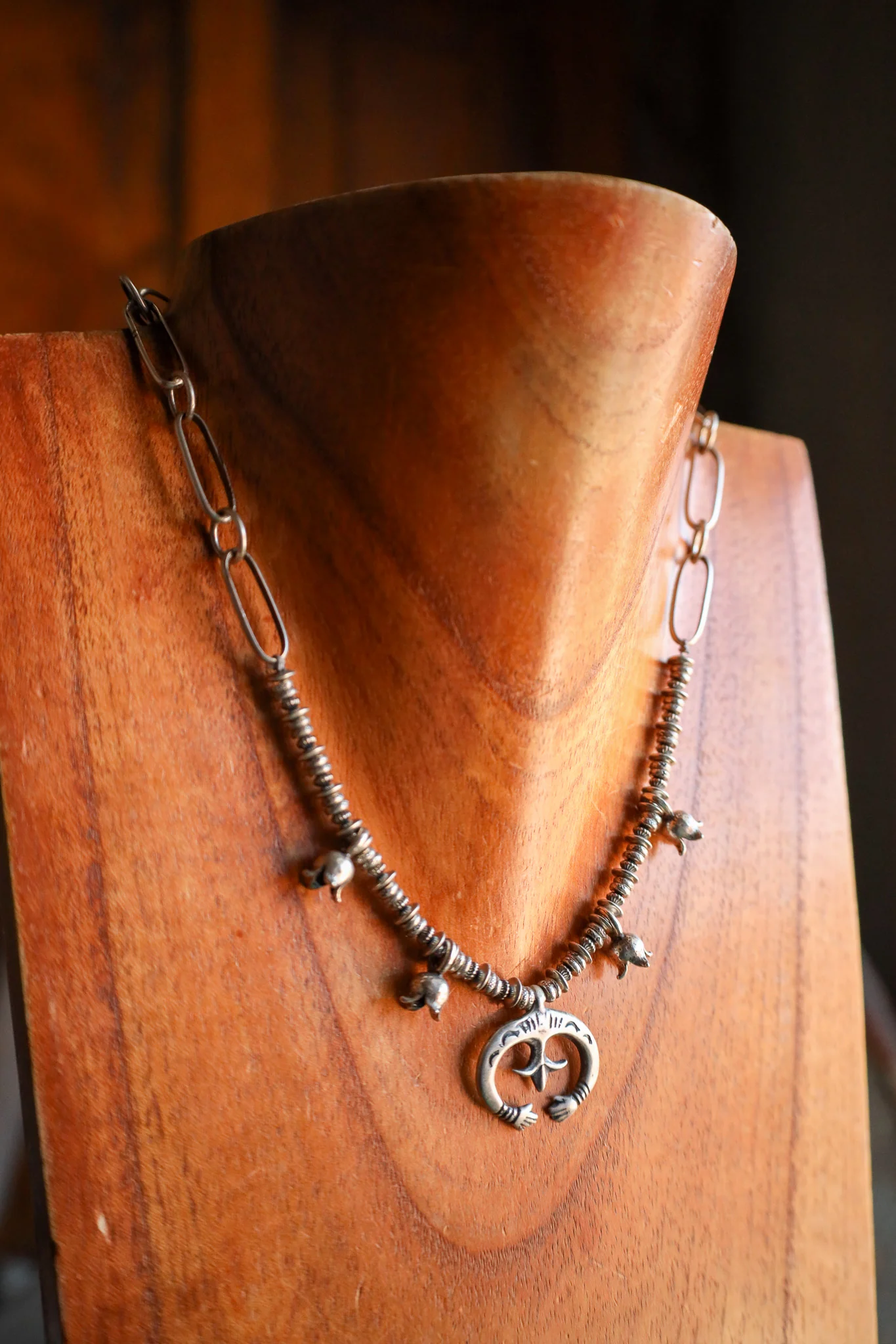 Peyote Bird Naja Tulips Links Embrace Necklace - Image 6