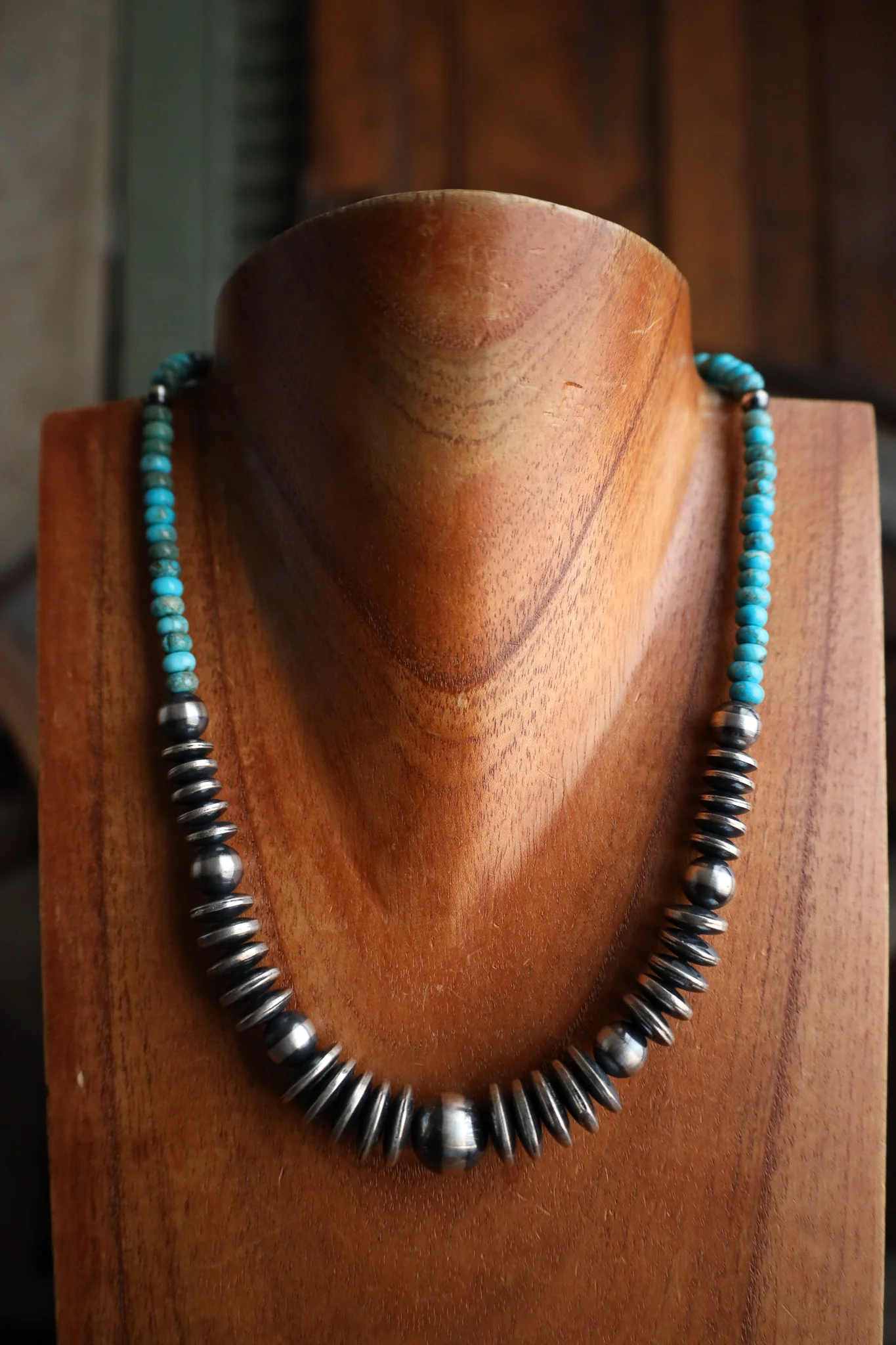Navajo Pearls Discs Center Turquoise Donuts Necklace