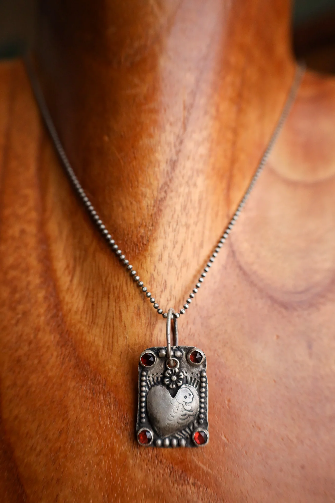 Margaret Sullivan Puffy Heart Garnets Necklace - Image 2