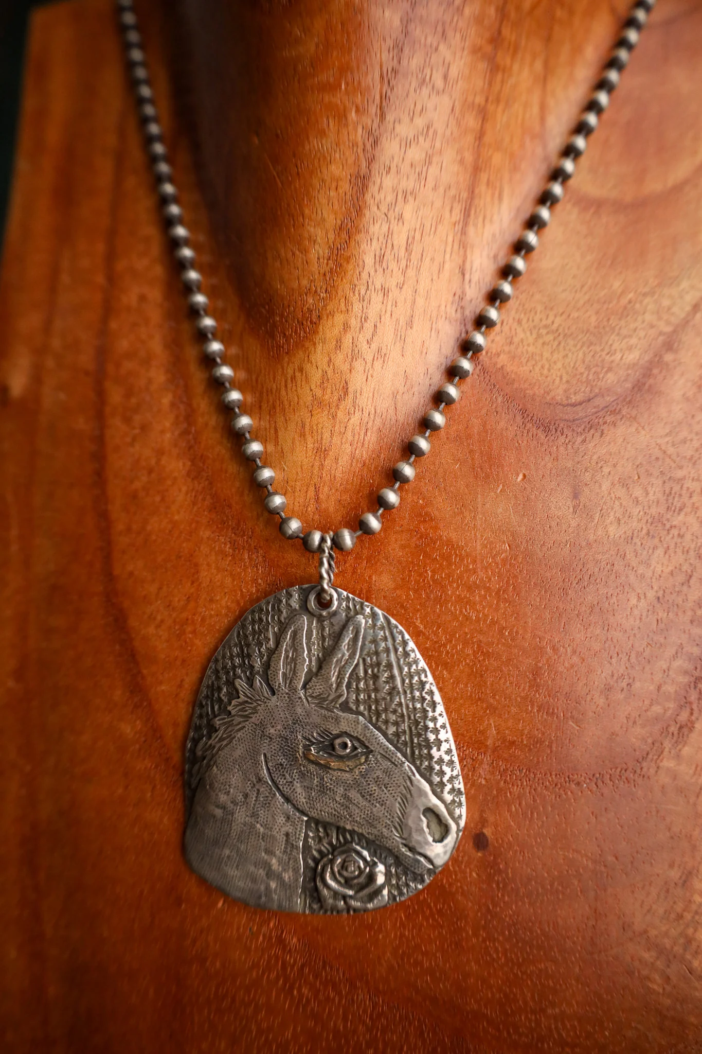 Margaret Sullivan Silver and 14K Gold Mule With Rose Necklace - Image 4
