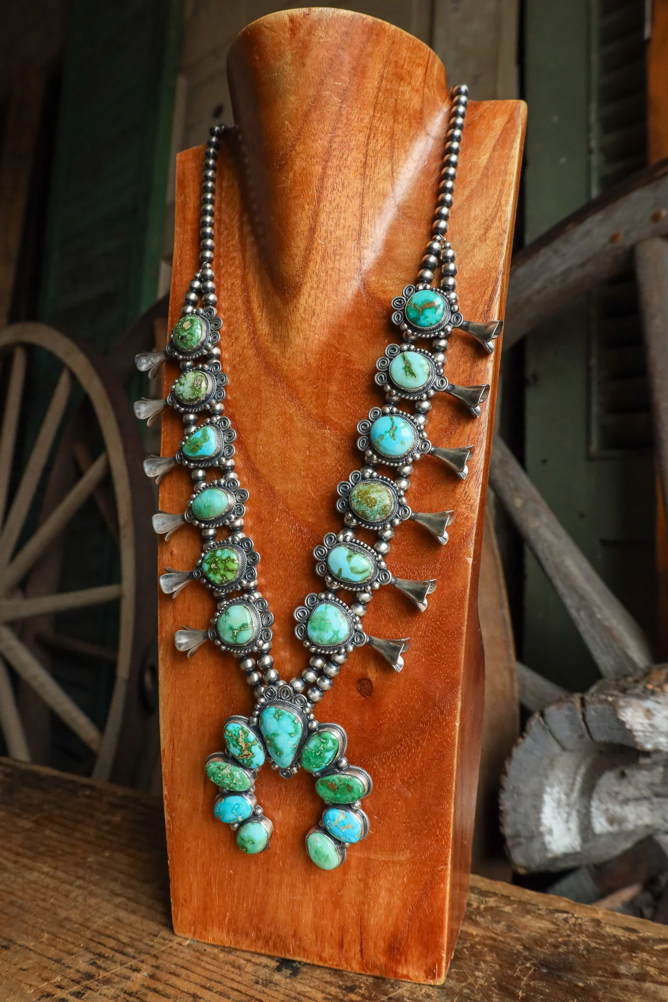 Sonoran Gold Squash Blossom Necklace - Image 5