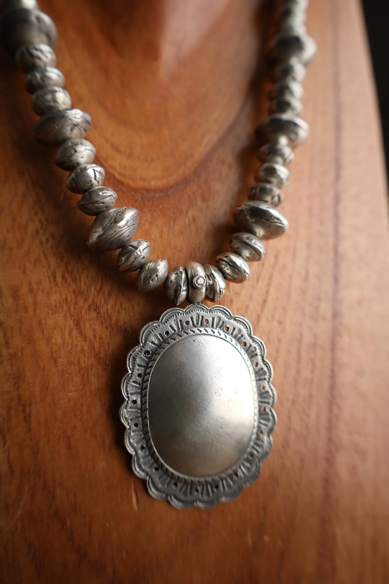 Love Tokens Sterling Silver Beads Oval Concho Diamond Necklace - Image 6