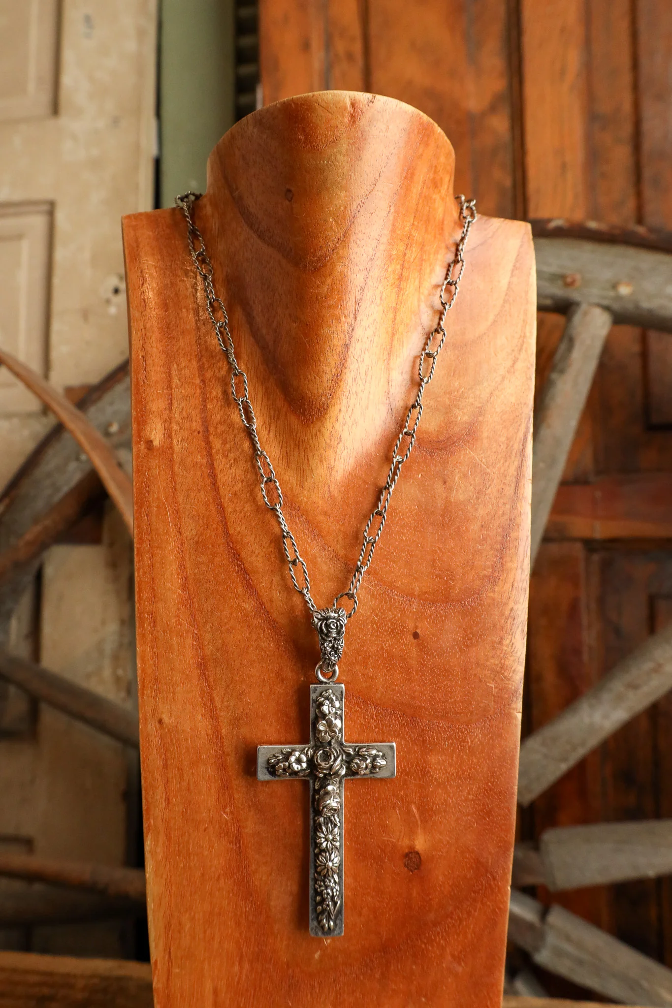 Andrea Barnett Sterling Silver Cross With Roses On 32" Chain Necklace
