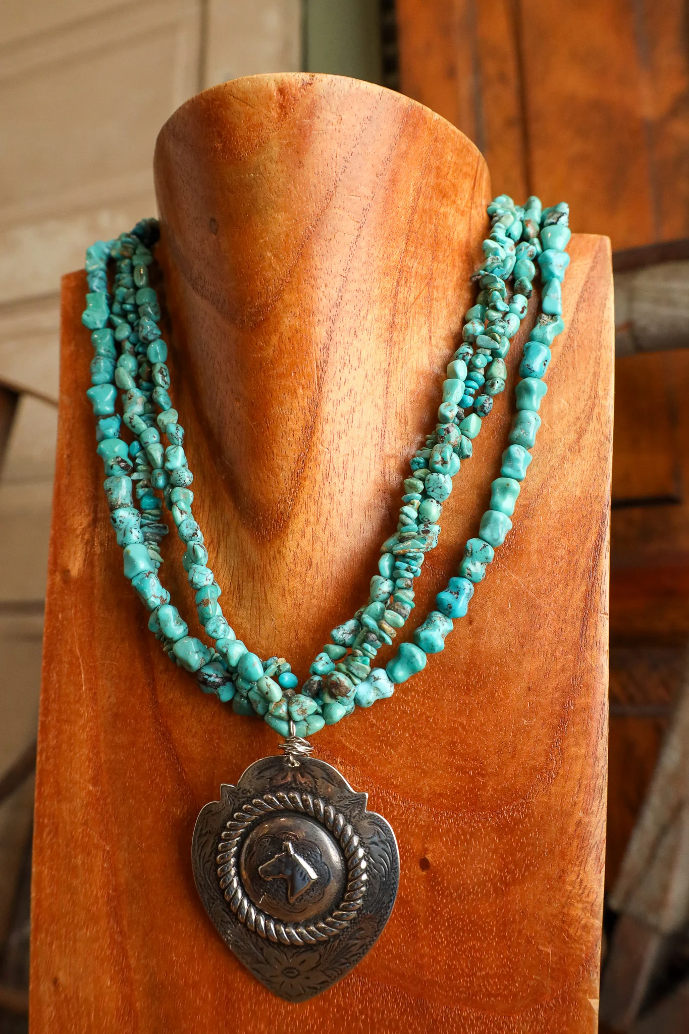 Andrea Barnett Sterling Silver Horsehead 4 Strands Kingman Turquoise Necklace - Image 4