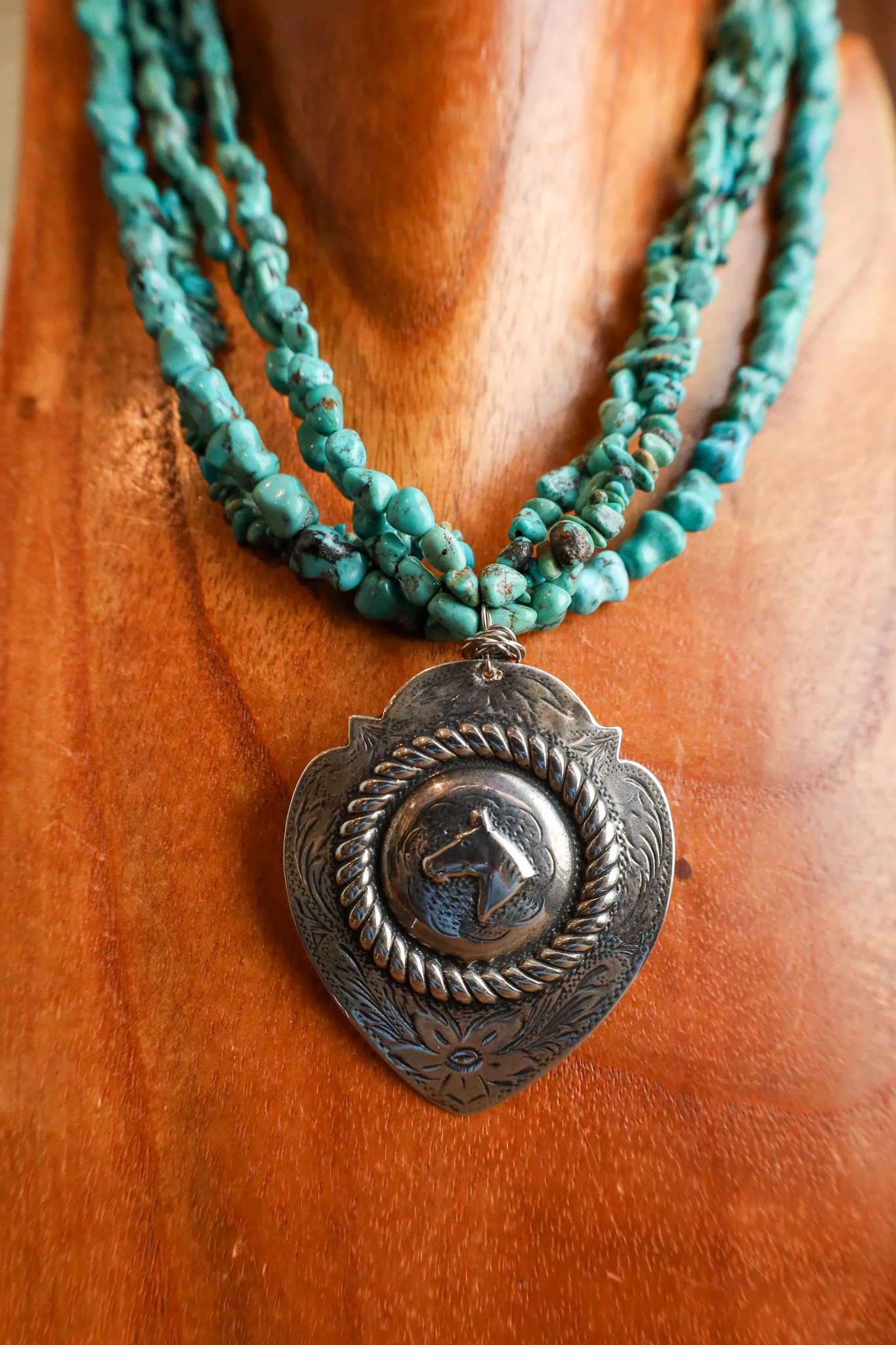 Andrea Barnett Sterling Silver Horsehead 4 Strands Kingman Turquoise Necklace - Image 7