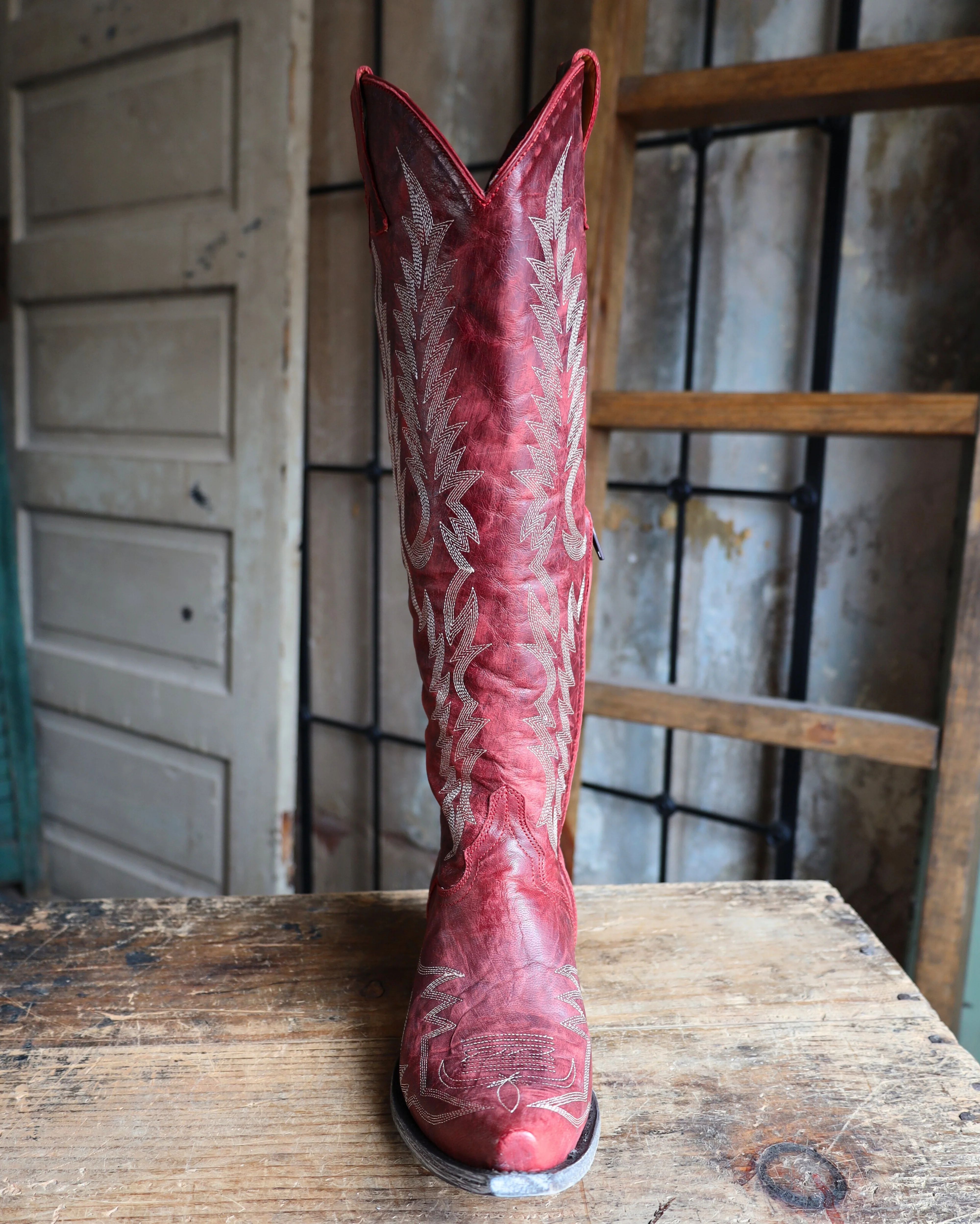 OLD GRINGO WOMEN'S MAYRA RED 18" BOOT - Image 4