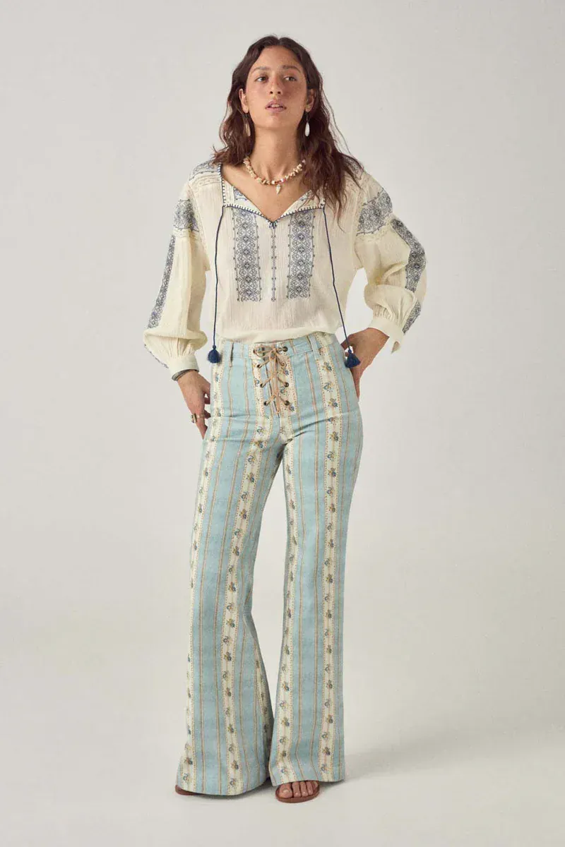 Maison Hotel Almond Blossom Trousers in Celo Infinito - Image 3