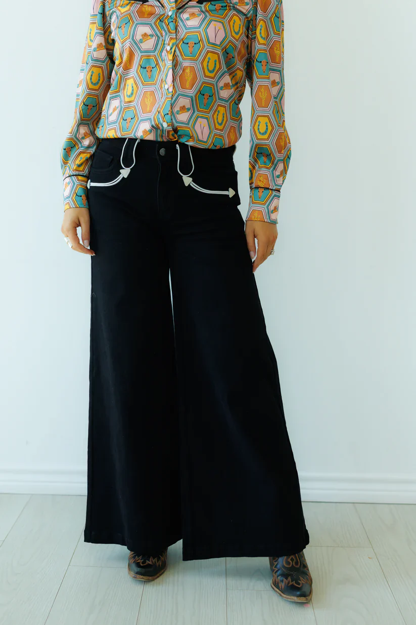 Howdy Hanny Arrow Wide Leg Black Pant - Image 2