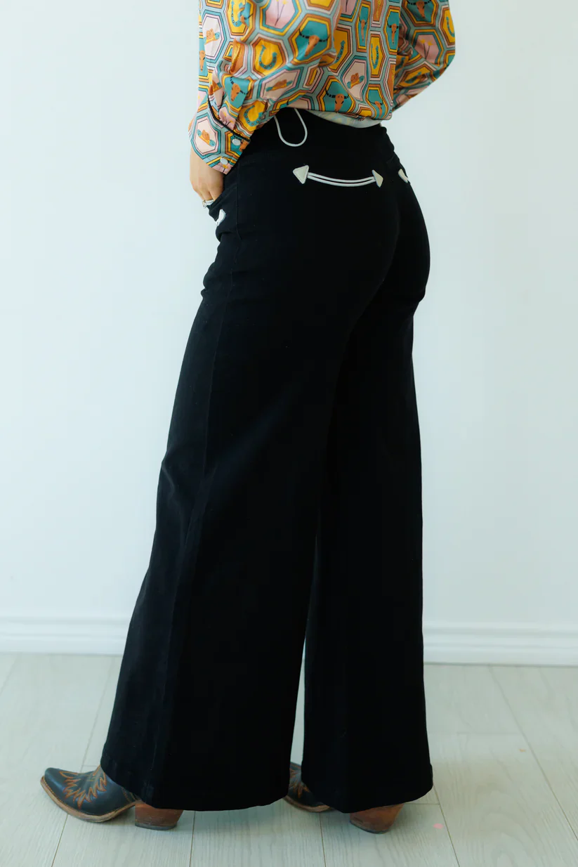 Howdy Hanny Arrow Wide Leg Black Pant - Image 4