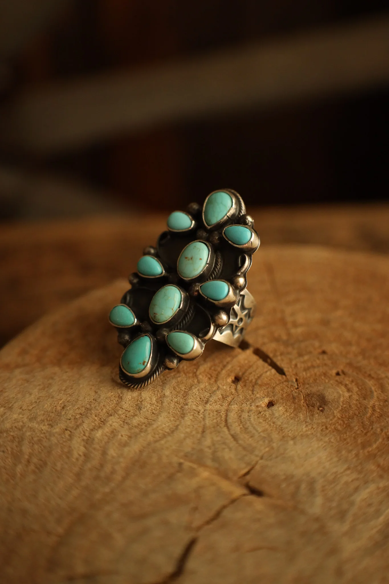 10 Turquoise Design Ring- Size 7 - Image 4