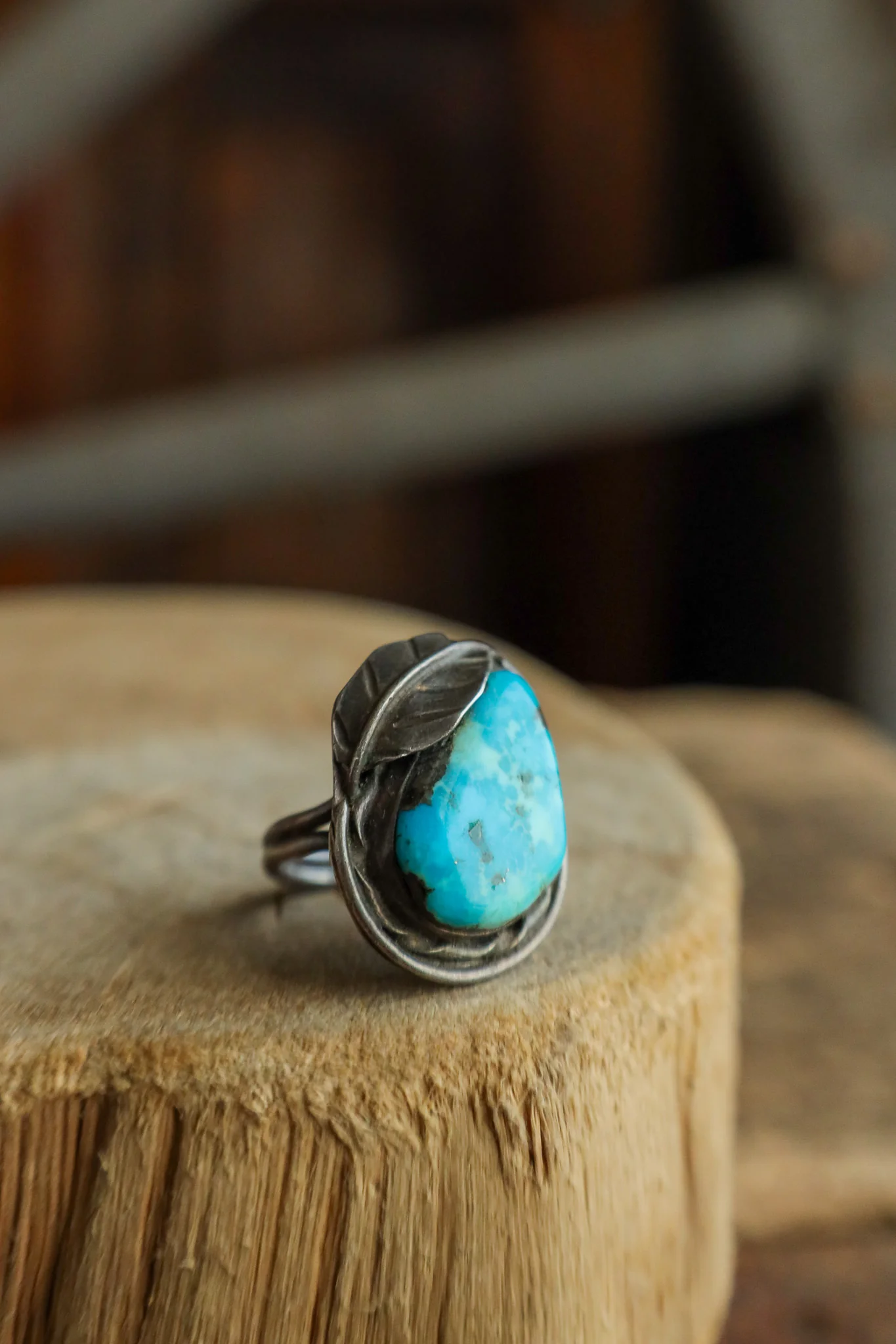 Large Turquoise With Leaf Ring- Size 4.5 - Image 6