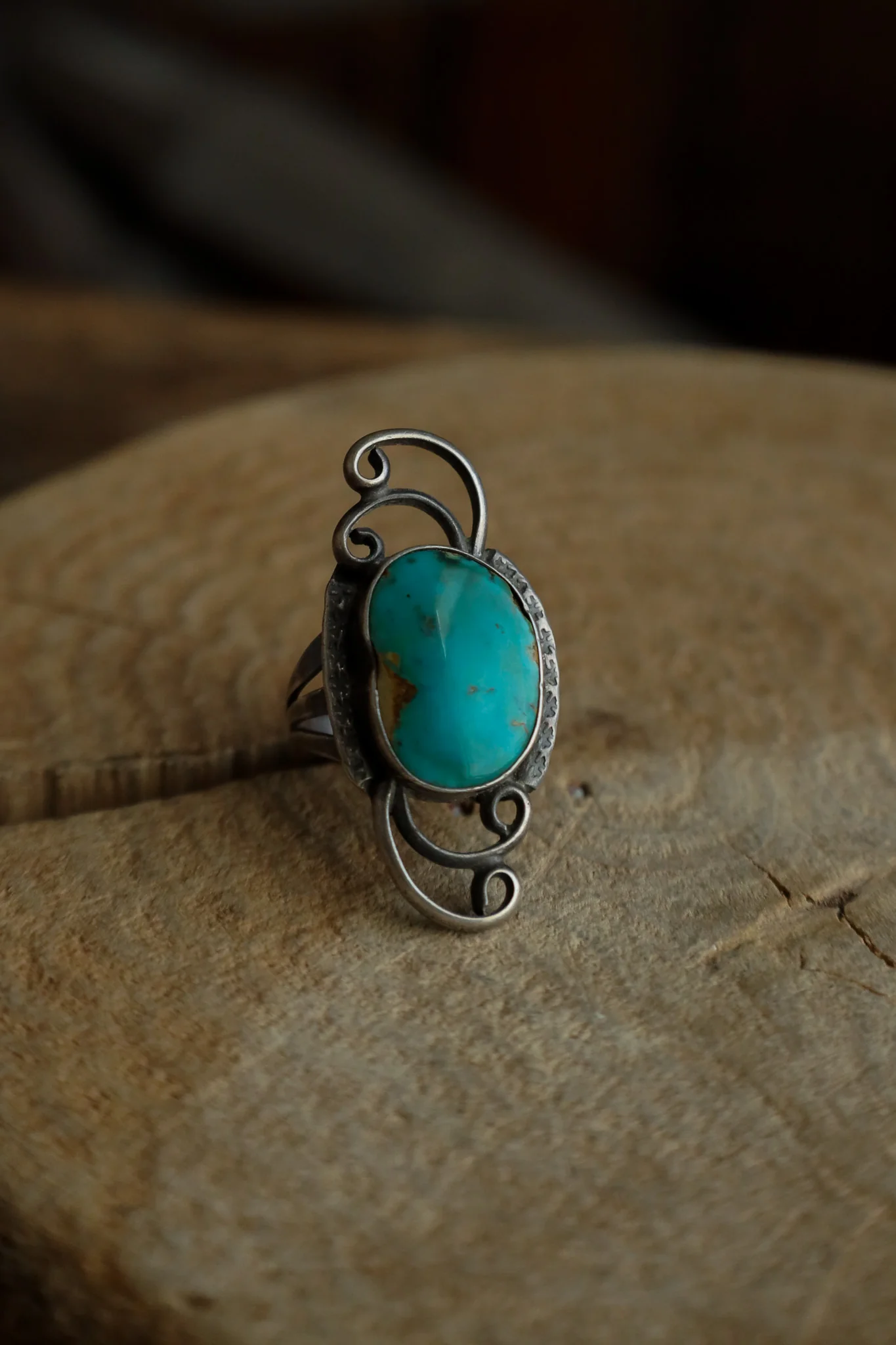 Vintage Spiral Sterling Silver With Turquoise Ring- Size 6 - Image 6