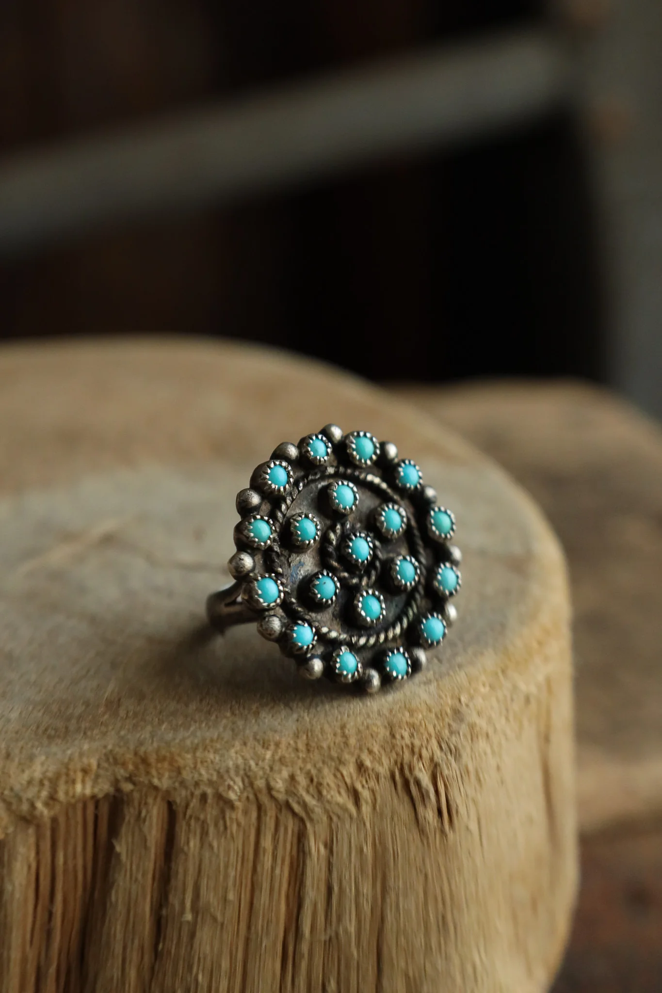 Zuni 18 Turquoise Round Pettipoint Ring- Size 6 - Image 2