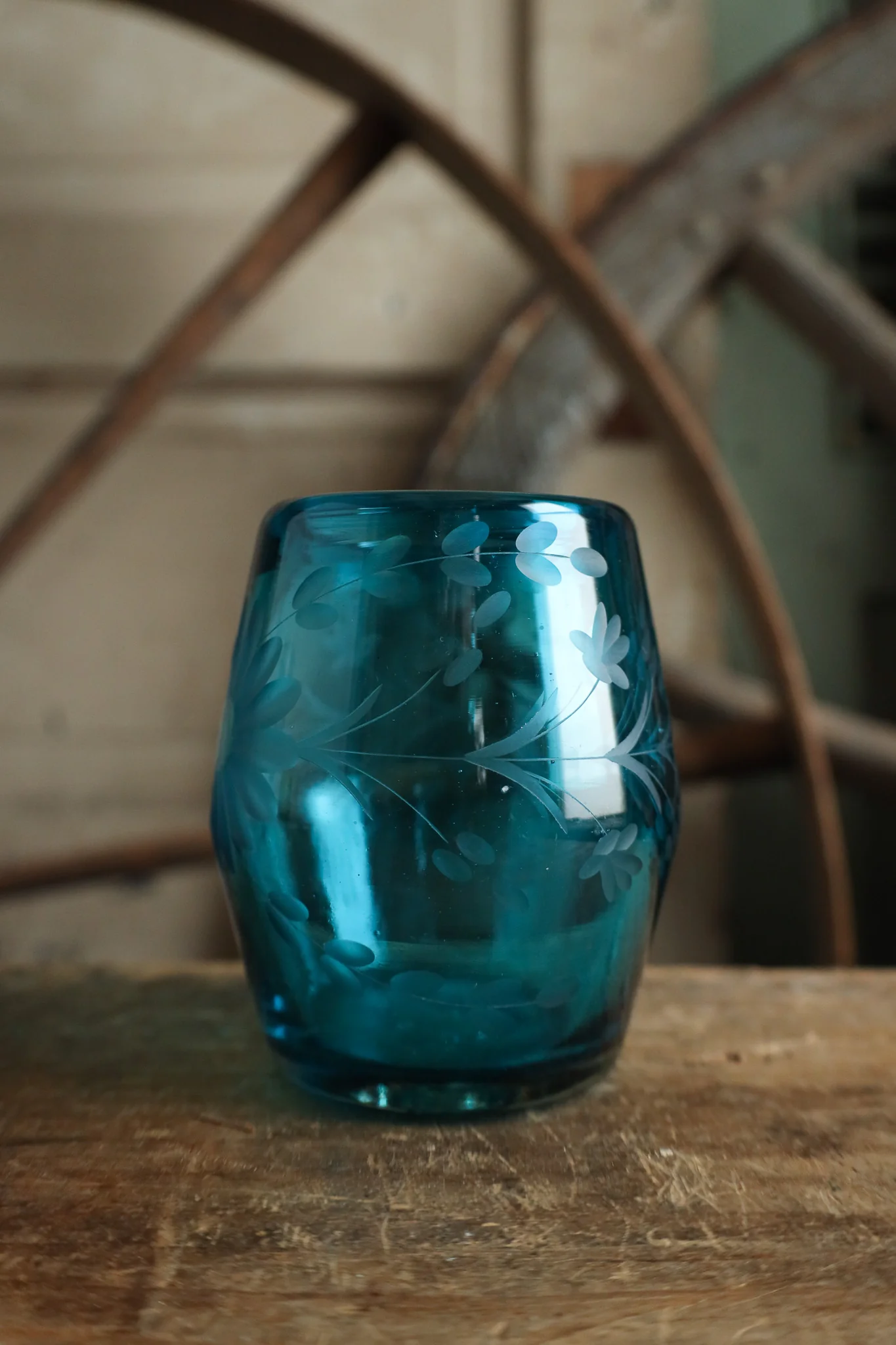 Rose Ann Hall Condessa Stemless Wine Glass- Aqua - Image 2