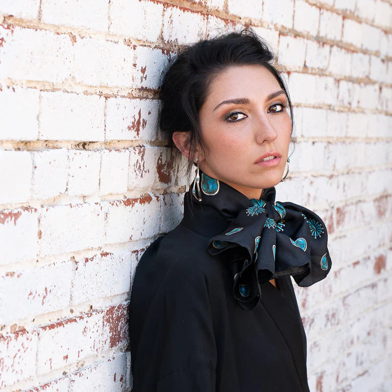GALLOP BLACK 35X35 SCARF - Image 4