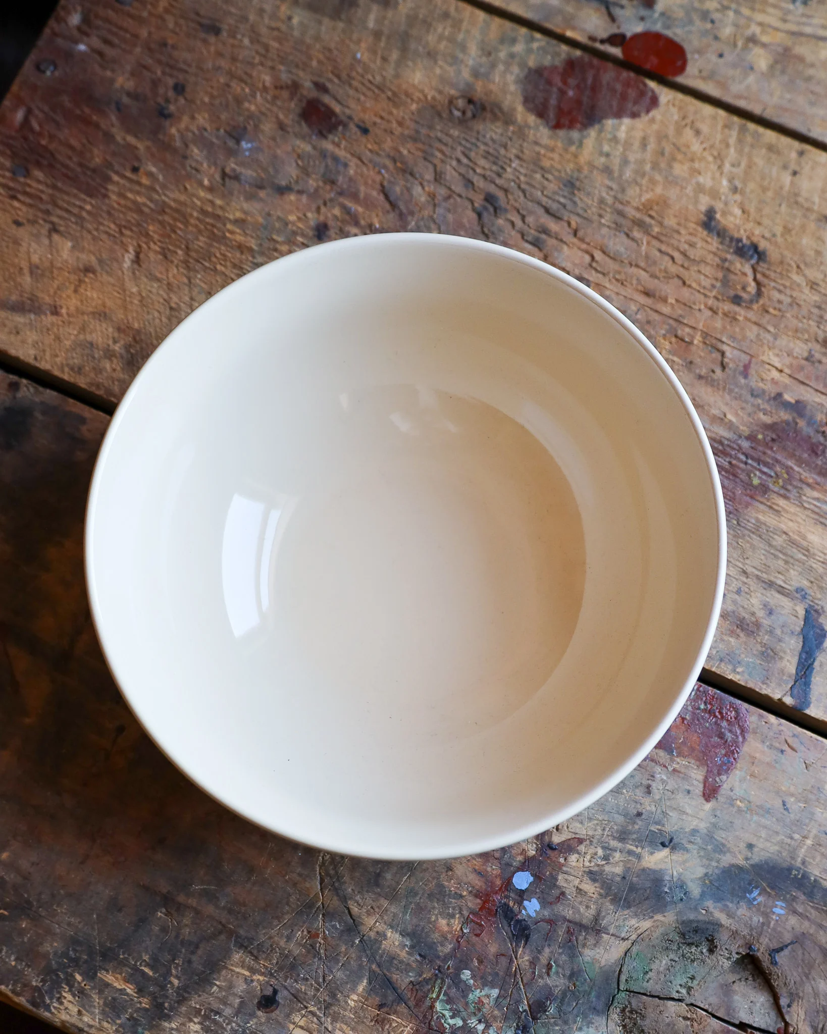 WEST CREATIONS 9" BRANDED SERVING BOWL - Image 3