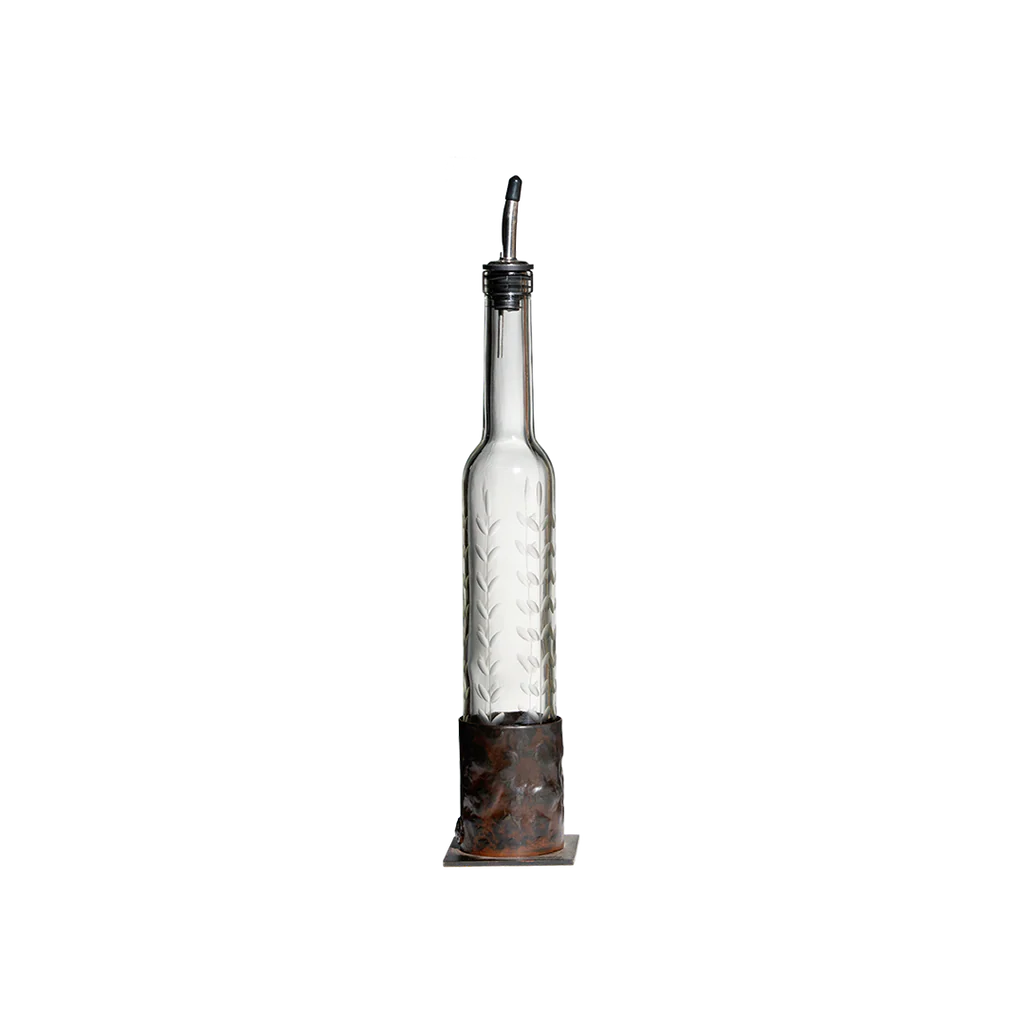 Jan Barboglio Camaradas Oil and Vinegar Set - Image 2