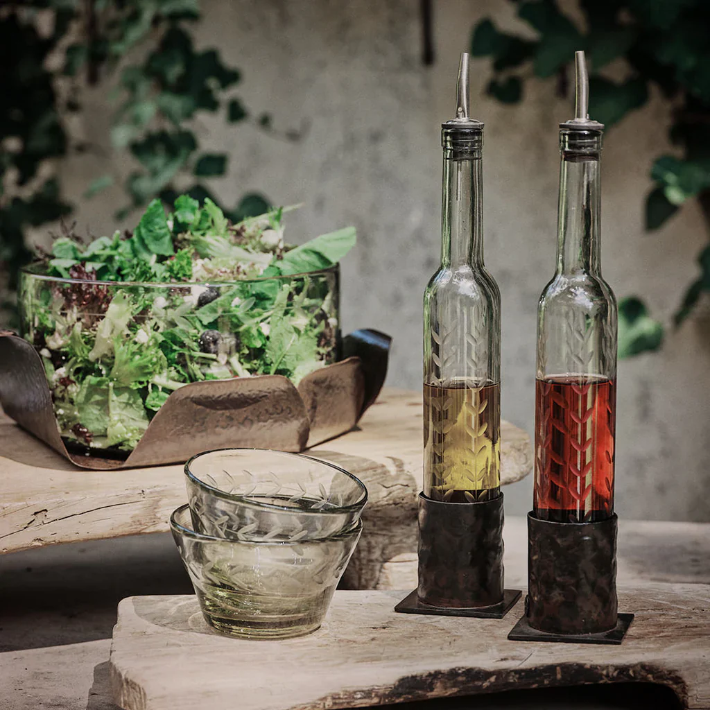 Jan Barboglio Camaradas Oil and Vinegar Set - Image 5