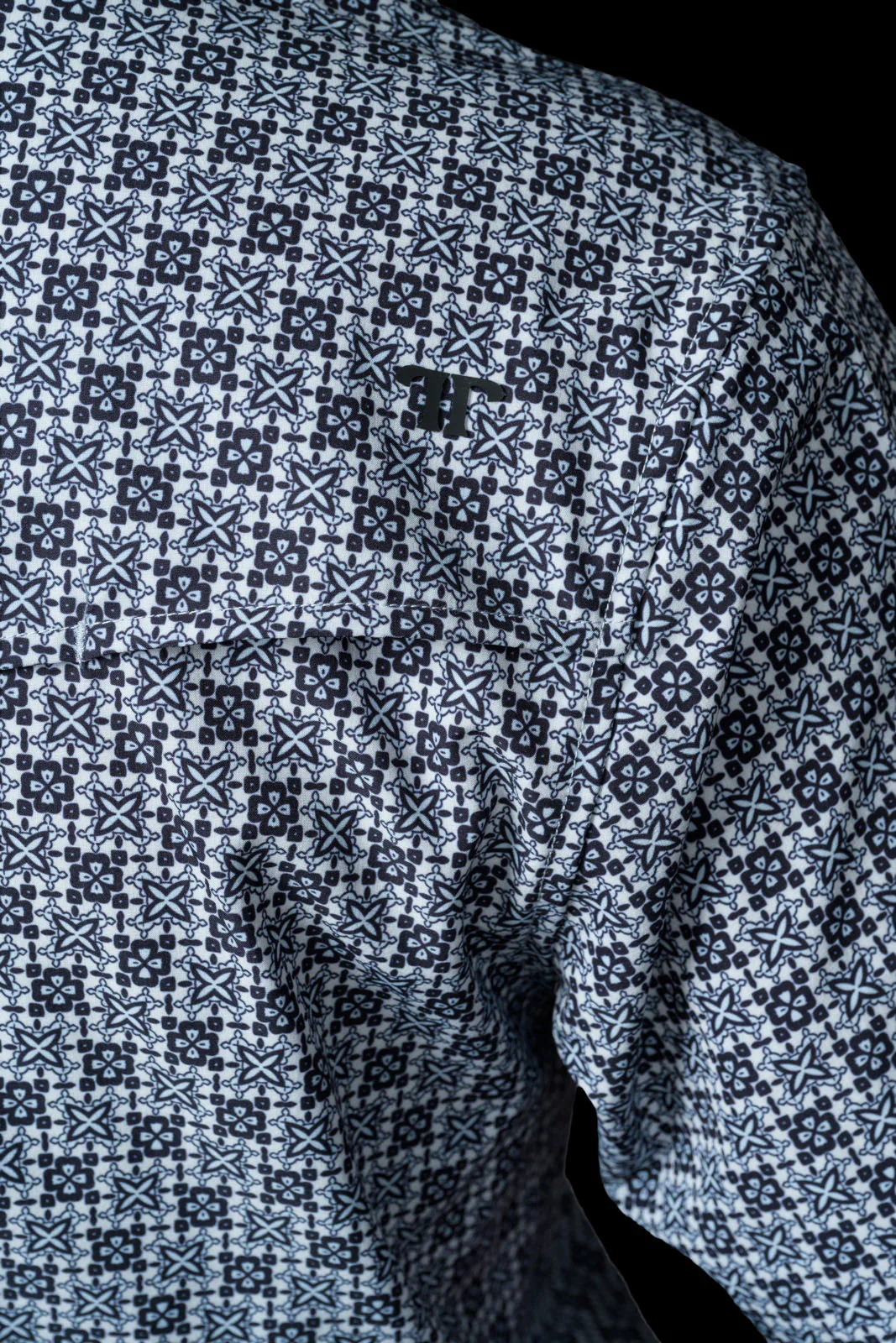 Ferrell The Colton in Blue - Short Sleeve Snap - Image 4