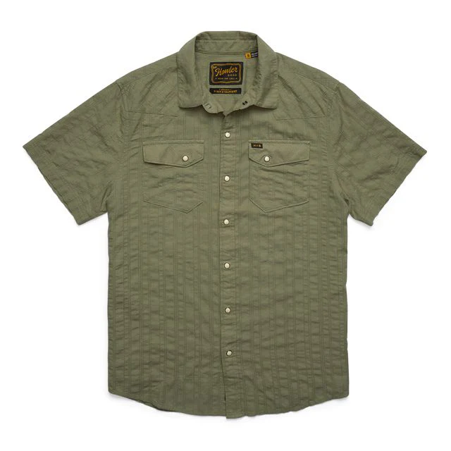 Howler H Bar B Snapshirt