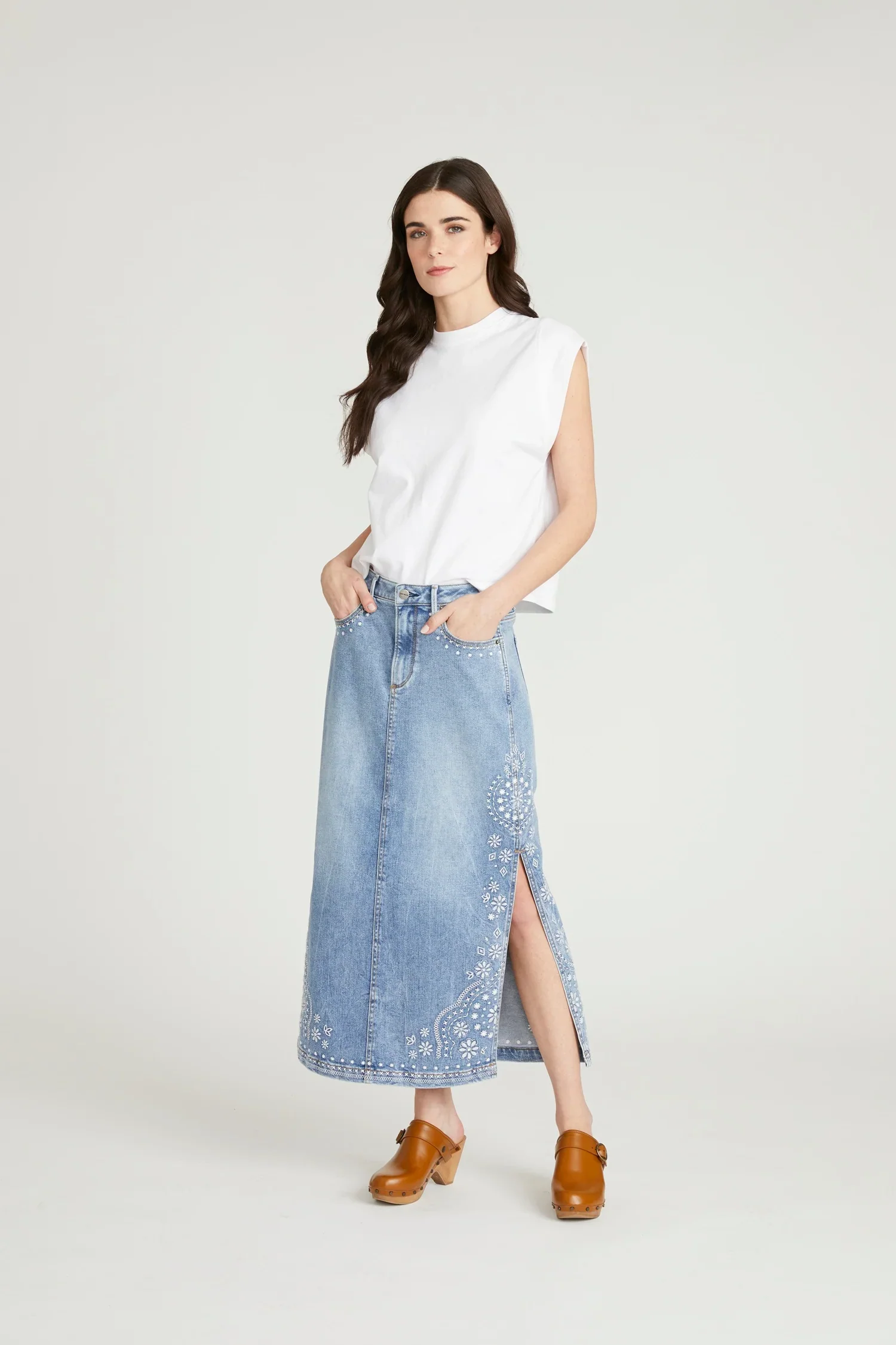 Driftwood Svetlana Skirt - Spring Snowflake