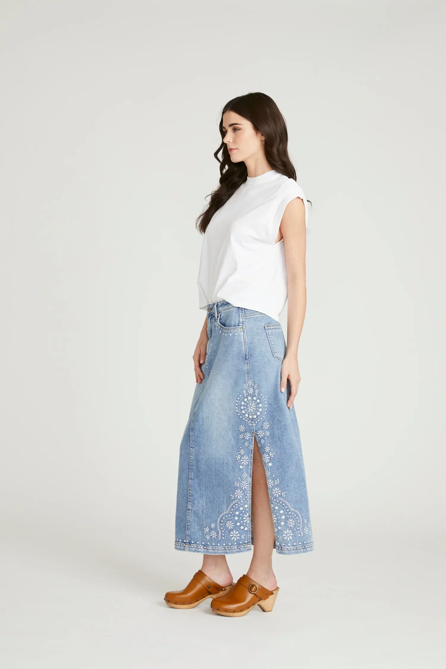 Driftwood Svetlana Skirt - Spring Snowflake - Image 2