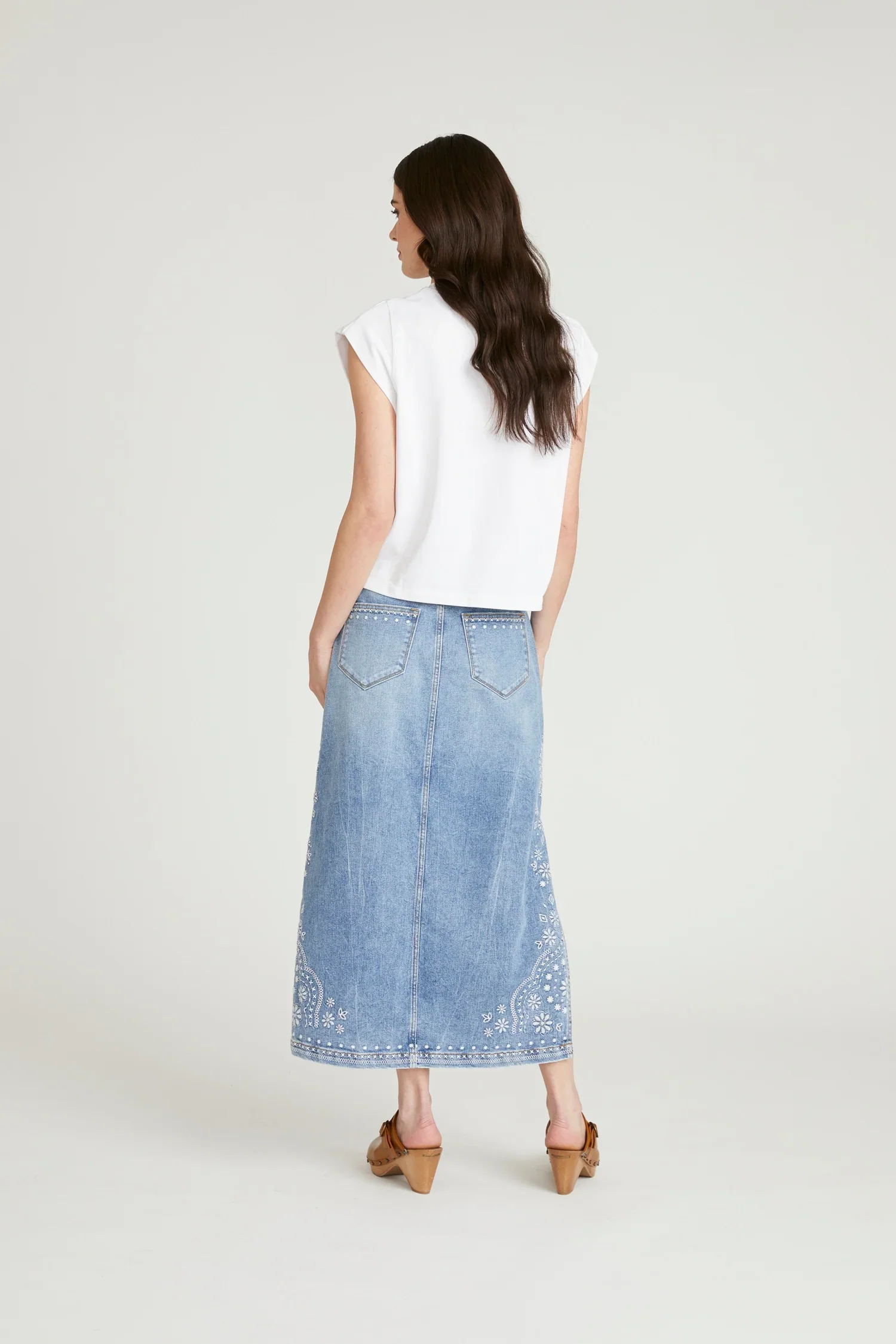 Driftwood Svetlana Skirt - Spring Snowflake - Image 4