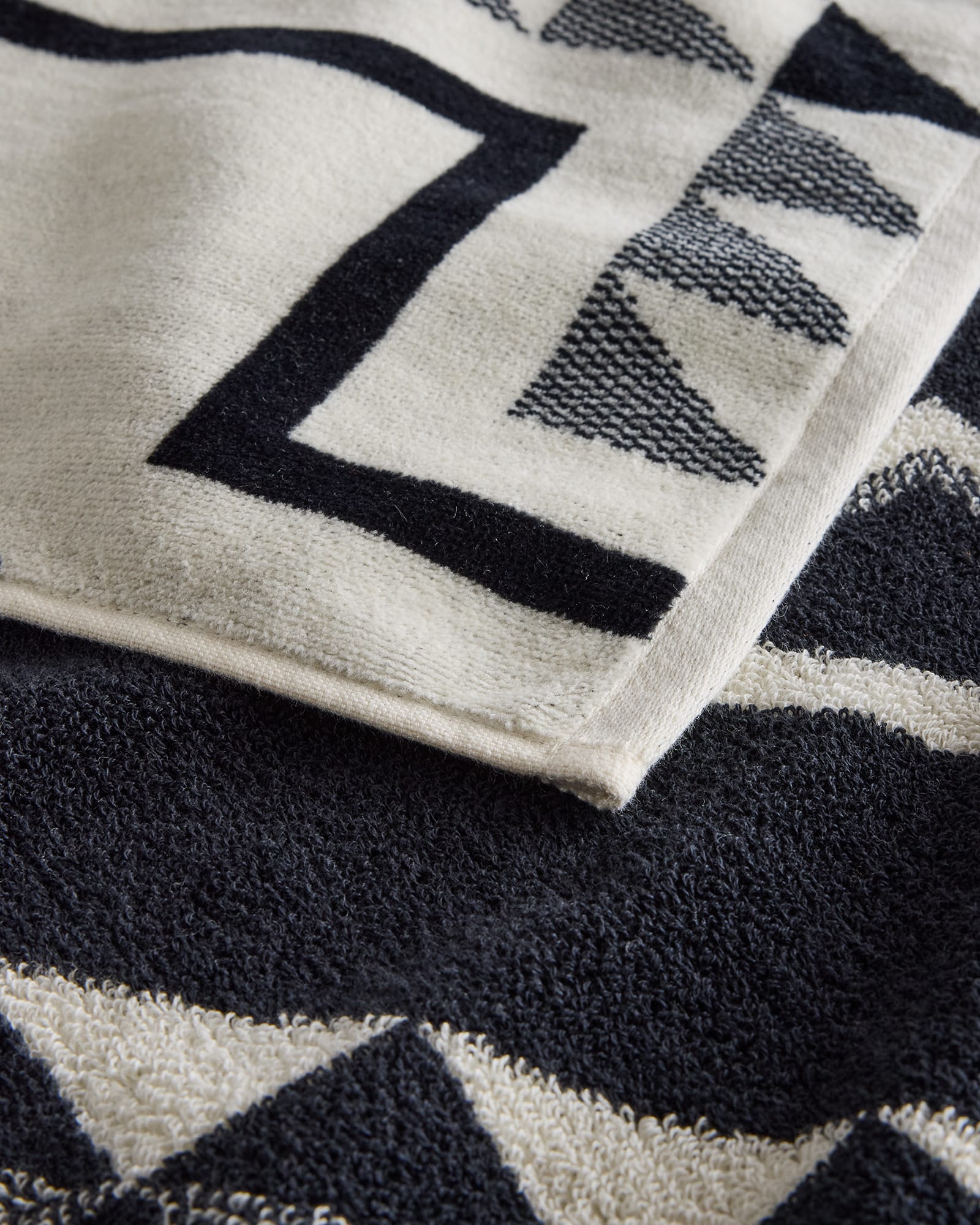 PENDLETON OXBOW SPA TOWEL - Image 4