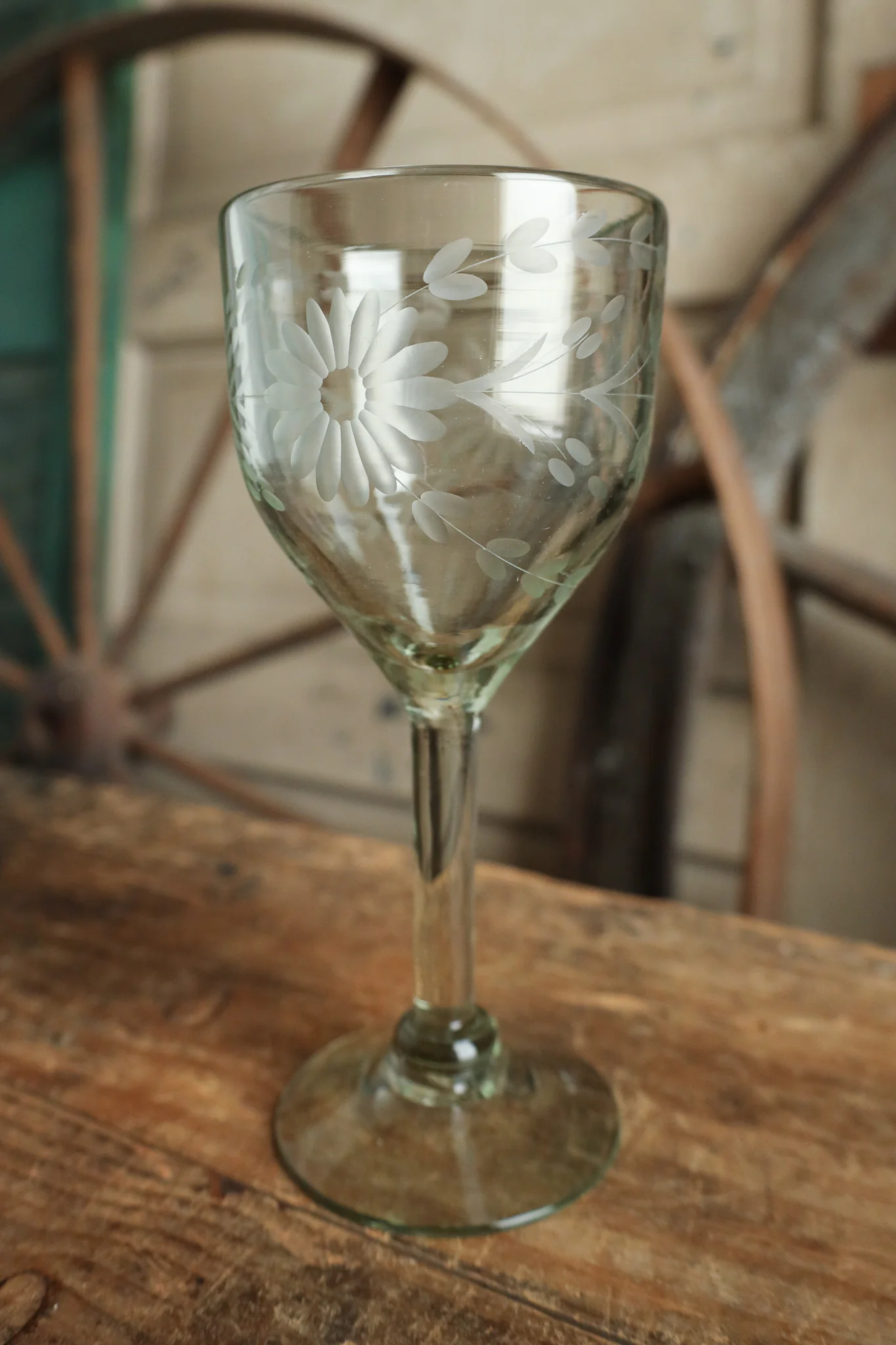 Rose Ann Hall Condessa Wine Glass- Clear - Image 3